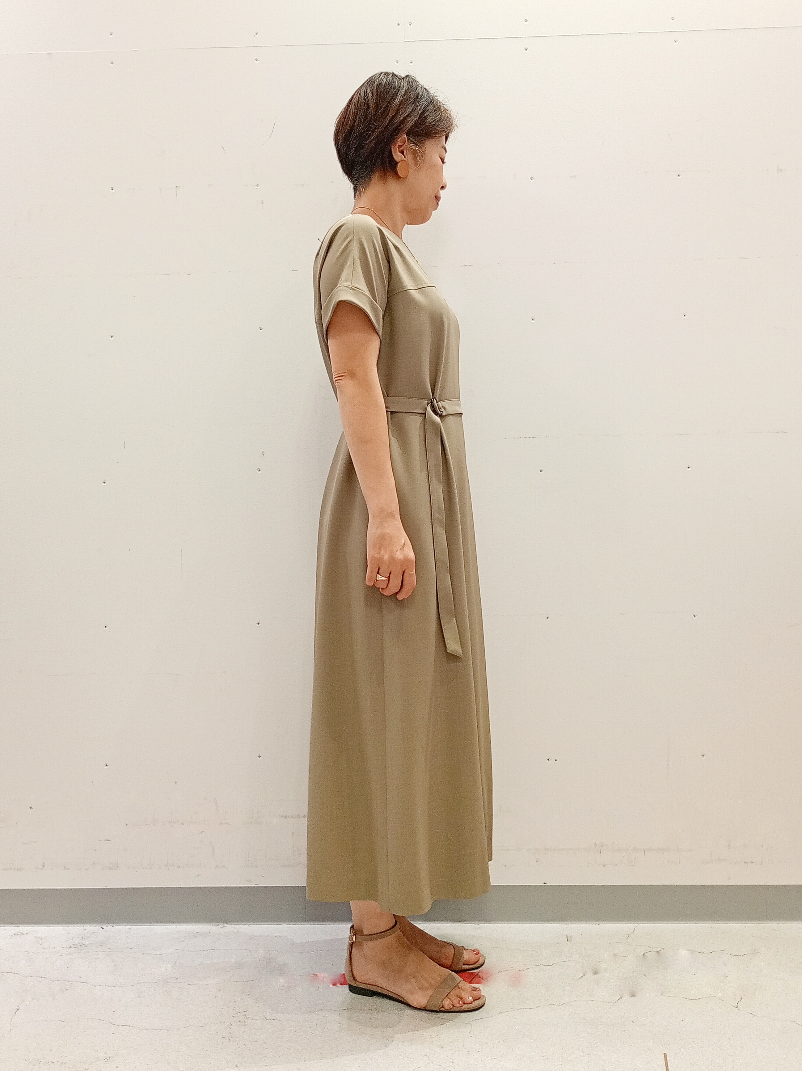 Kさんの「INDIVI｜【華奢見え】ベルト付きナローワンピース」を使ったコーディネート