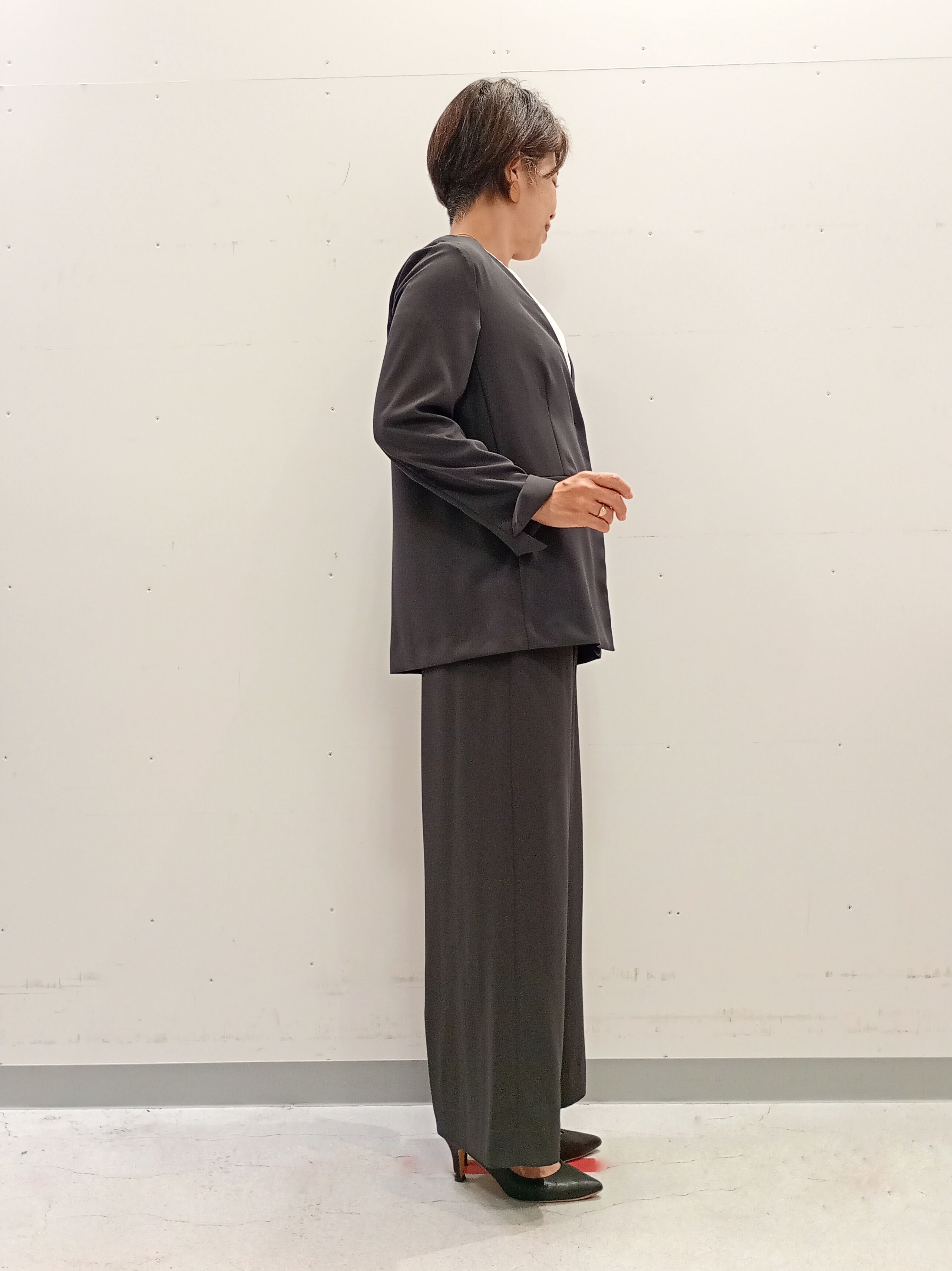 Kさんの「INDIVI｜【接触冷感／透湿／着る日傘】ノーカラージャケット」を使ったコーディネート