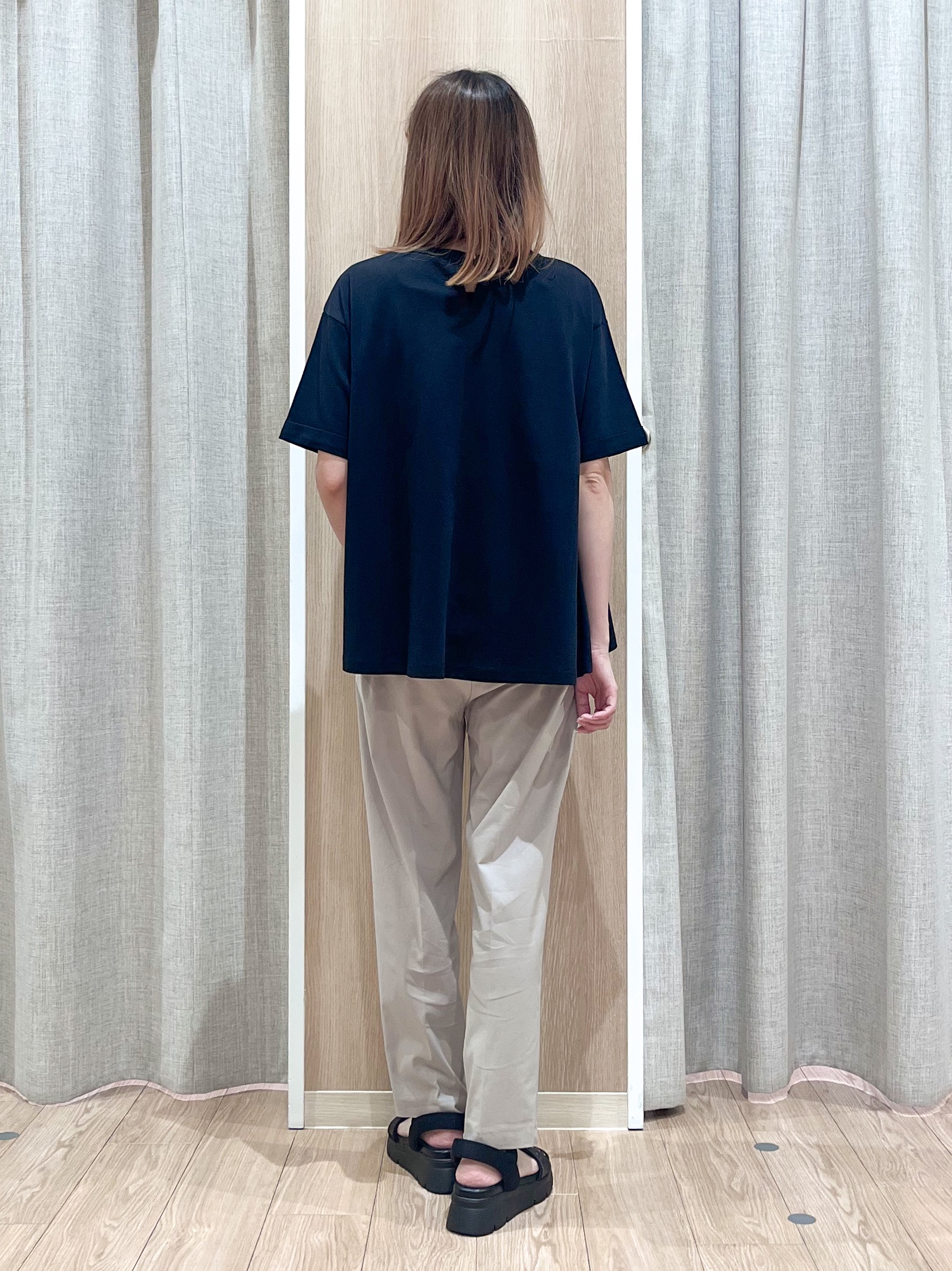 みーちゃんさんの「grove｜【遮熱／吸水速乾／UVカット】フレアシルエットTシャツ」を使ったコーディネート