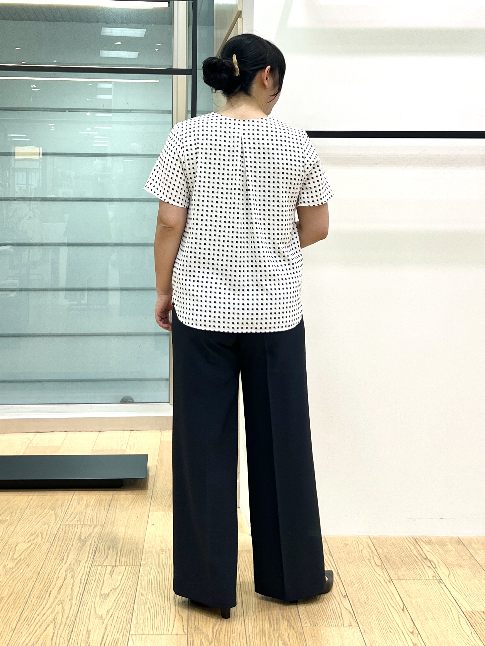shimaさんの「INDIVI｜【定番スーツ／UVケア／洗える】ウール調テーラードジャケット」を使ったコーディネート