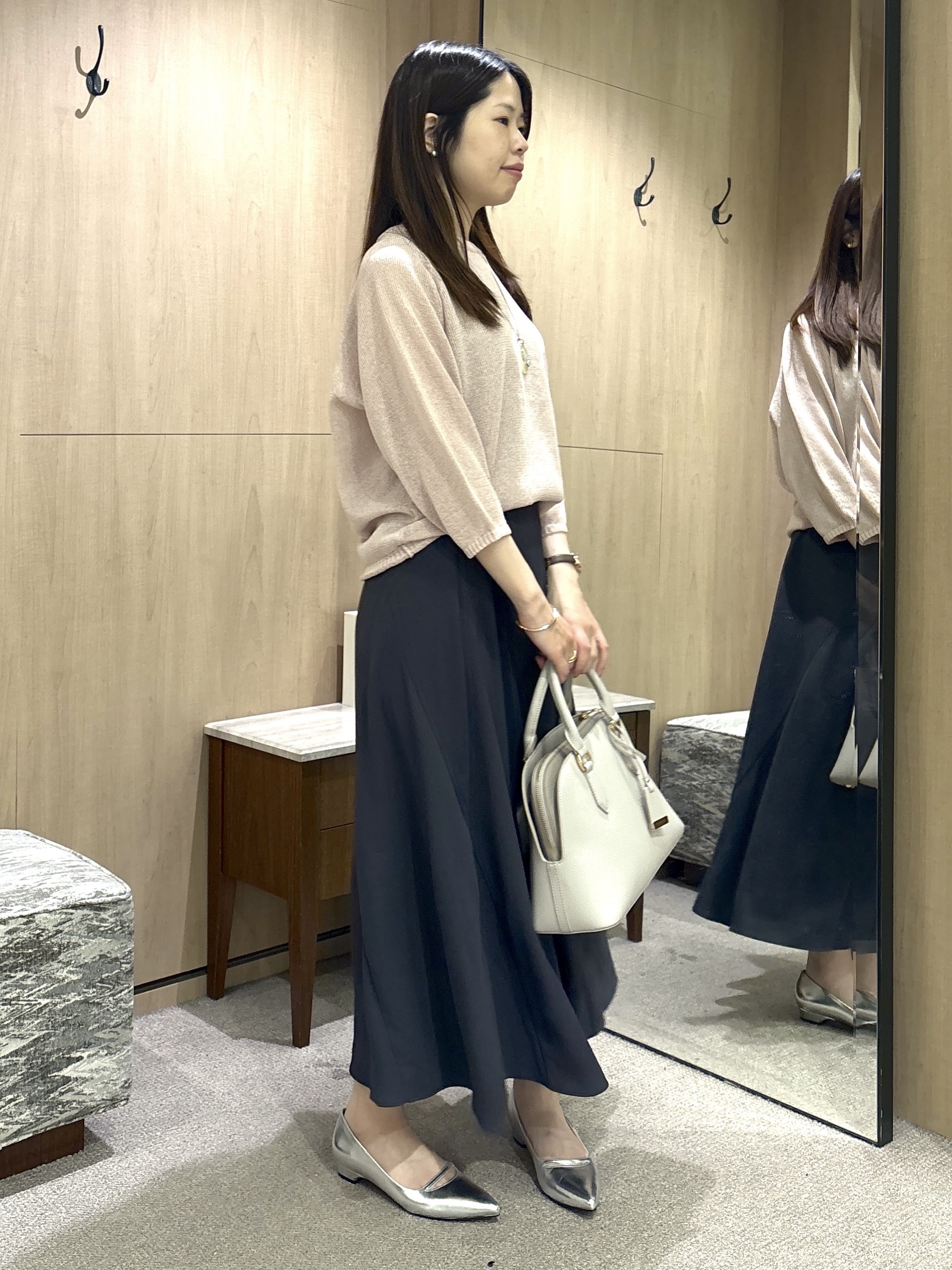 asamiさんの「UNTITLED｜【洗える/ゆったり】クルーネックドライニット」を使ったコーディネート