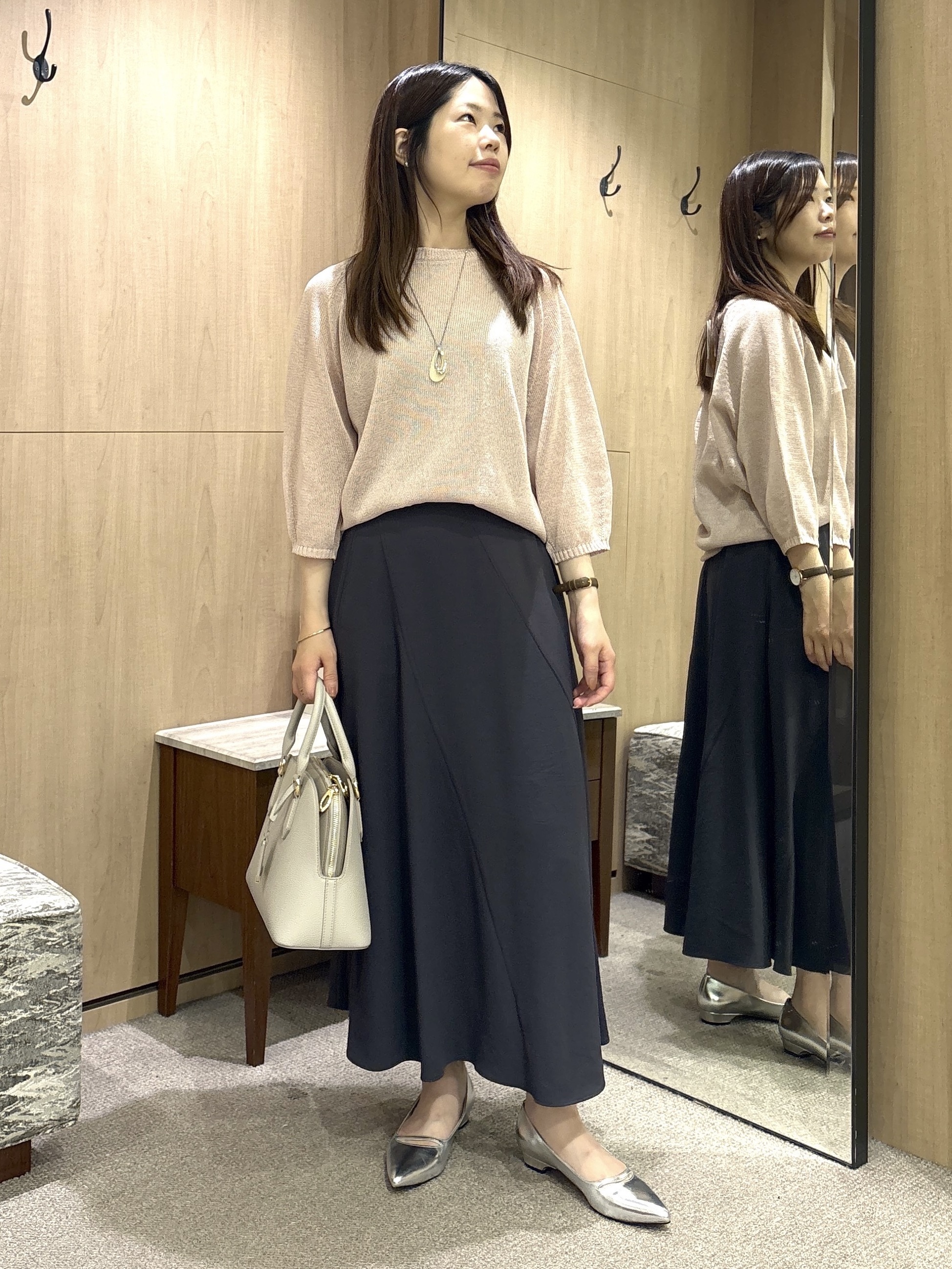 asamiさんの「UNTITLED｜【洗える/ゆったり】クルーネックドライニット」を使ったコーディネート
