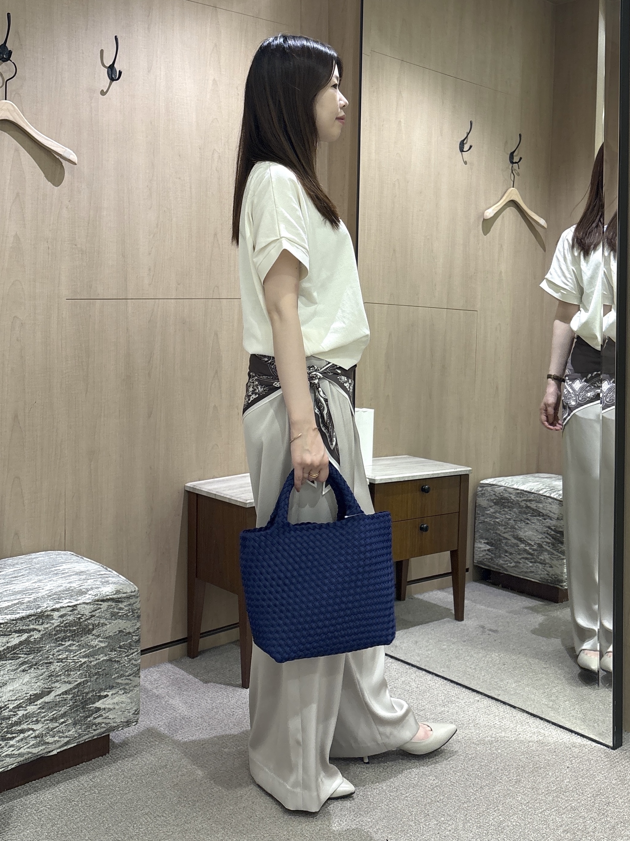 asamiさんの「UNTITLED｜【肌に張りつきにくい/前後2WAY】ドライタッチコットンプルオーバー」を使ったコーディネート