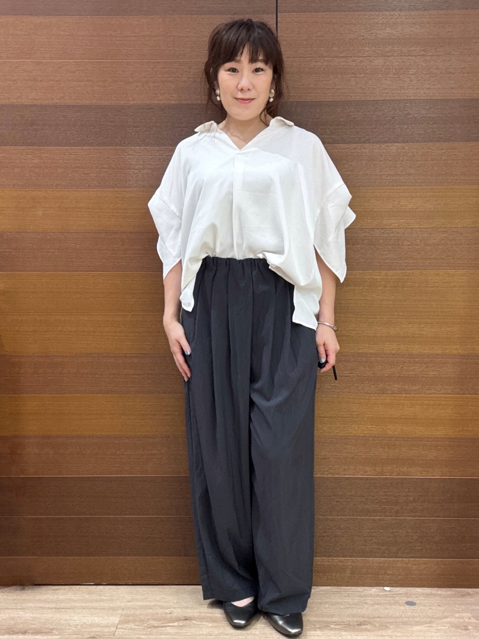 maichiさんの「OPAQUE.CLIP｜【UV／接触冷感／吸水速乾／】タックスリーブスキッパーブラウス《洗濯機OK》」を使ったコーディネート