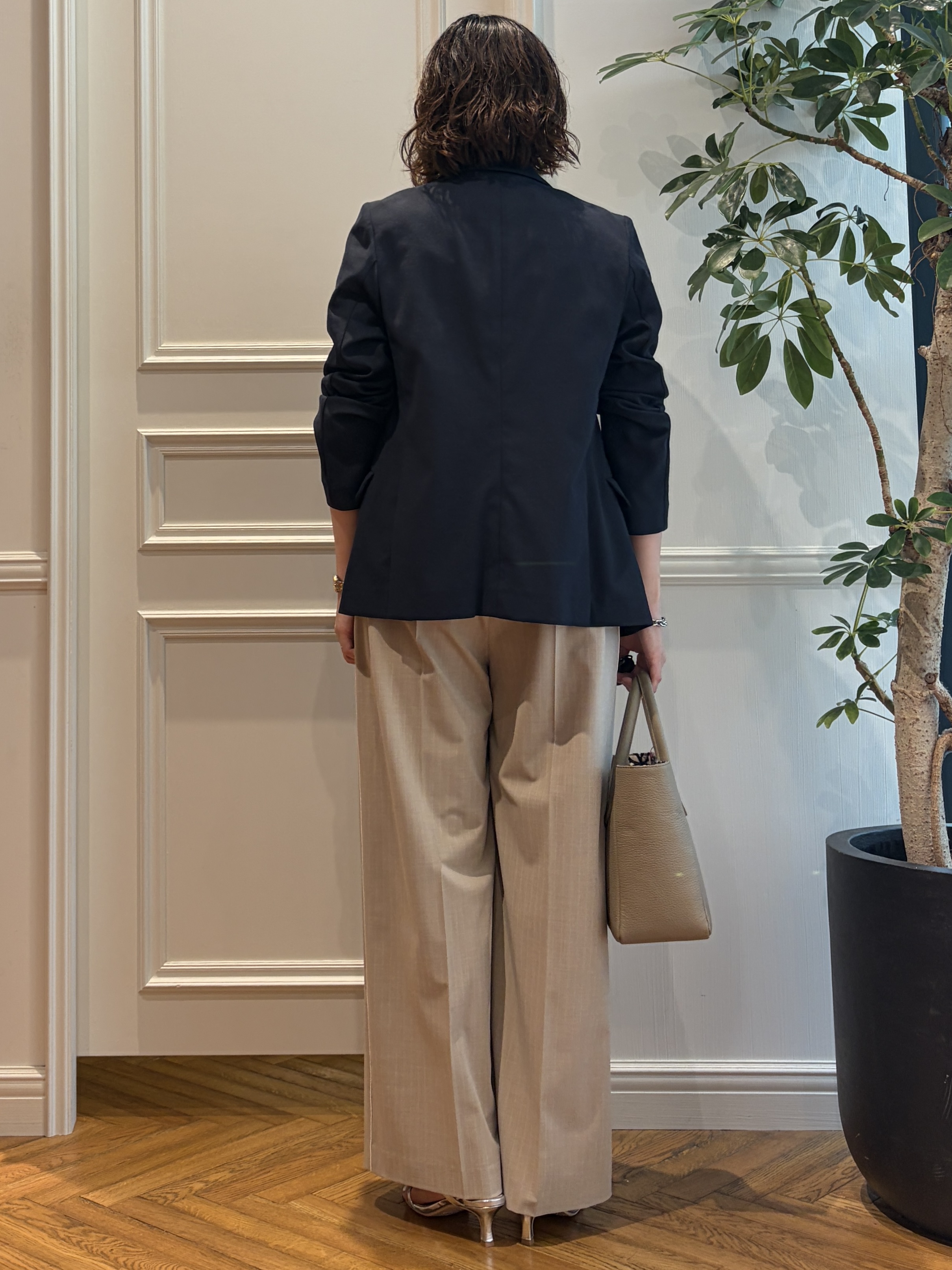 nakaoさんの「DRESSTERIOR｜【セットアップ可/ウォッシャブル】ストライプ2WAYストレッチ サイドラインパンツ」を使ったコーディネート