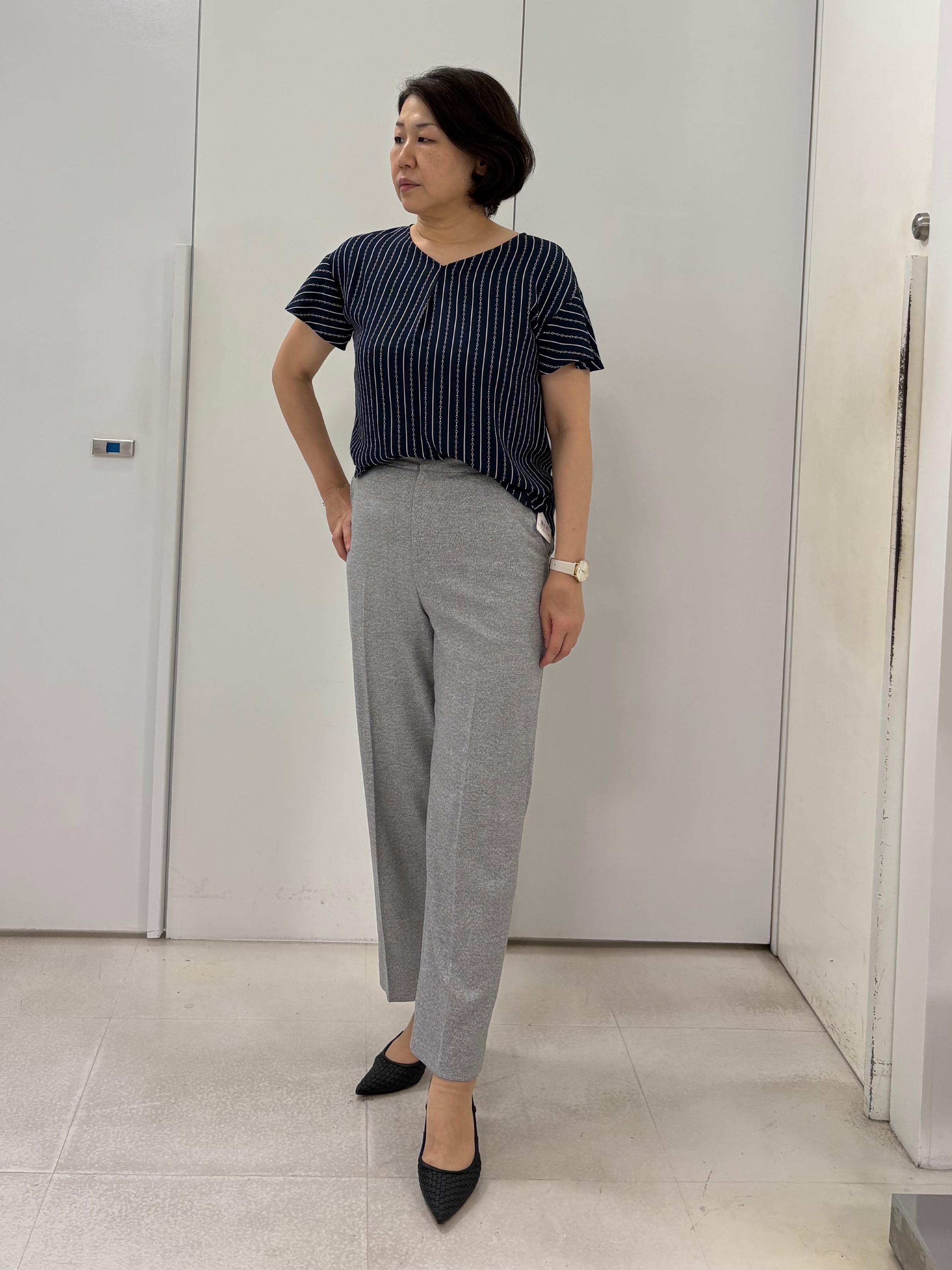 hIさんの「COUP DE CHANCE｜【手洗い可／日本製】チェーン柄ブラウス」を使ったコーディネート