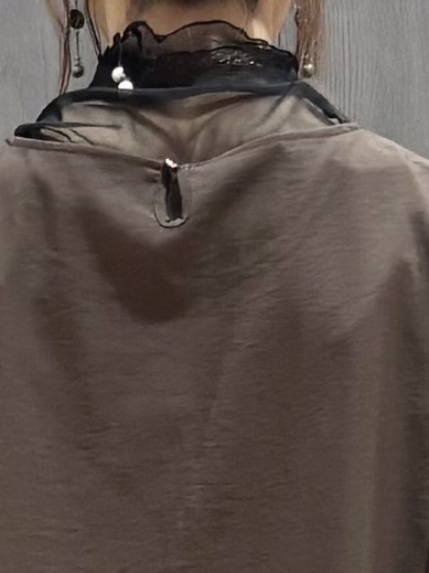 meiさんの「SHOO･LA･RUE｜【洗濯機可/セットアップ可】軽凛(かろりん) シンプル上品 切替コクーントップス」を使ったコーディネート