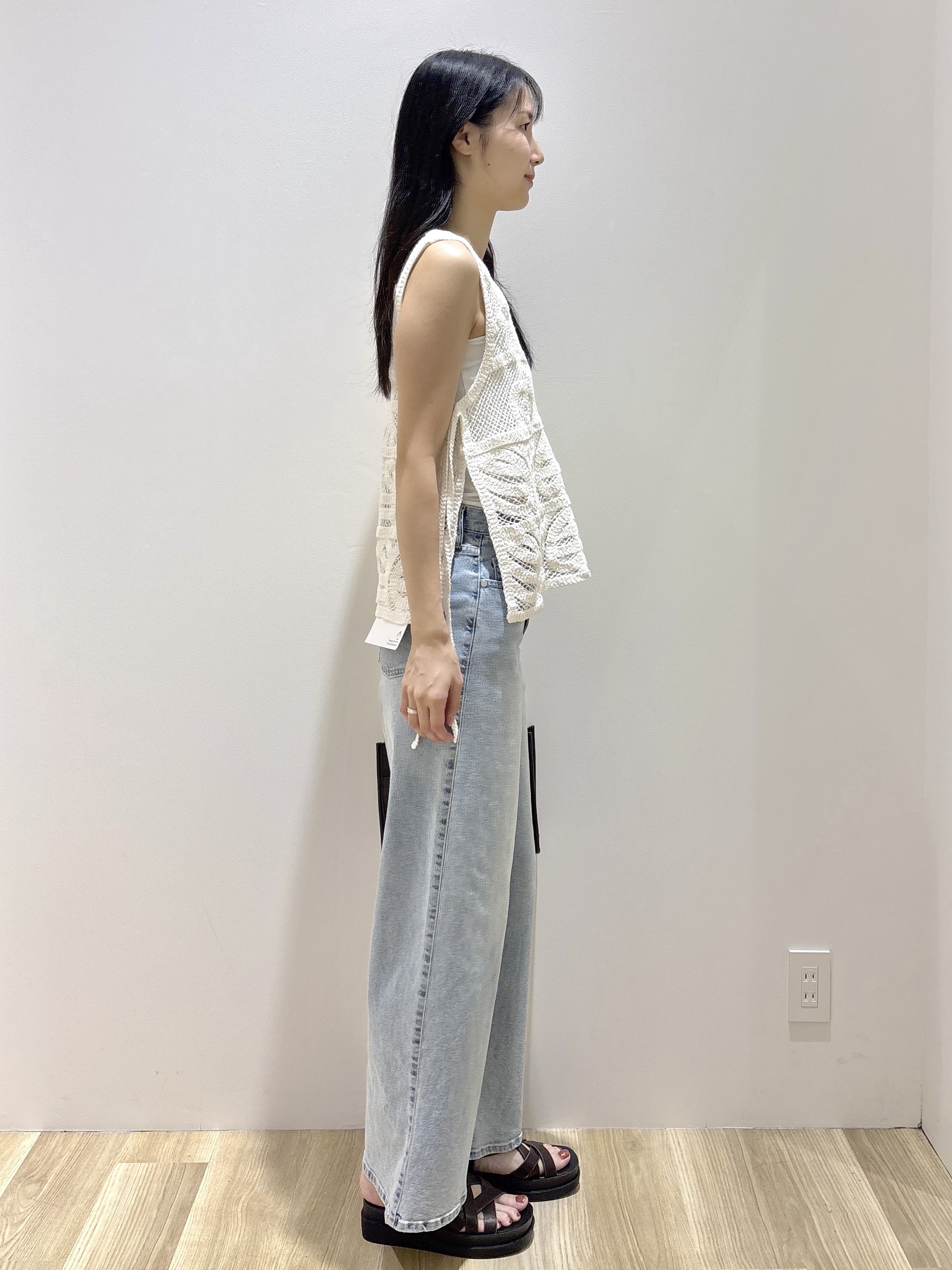 sachikoさんの「OPAQUE.CLIP｜カギ針風ベスト【洗濯機OK】」を使ったコーディネート