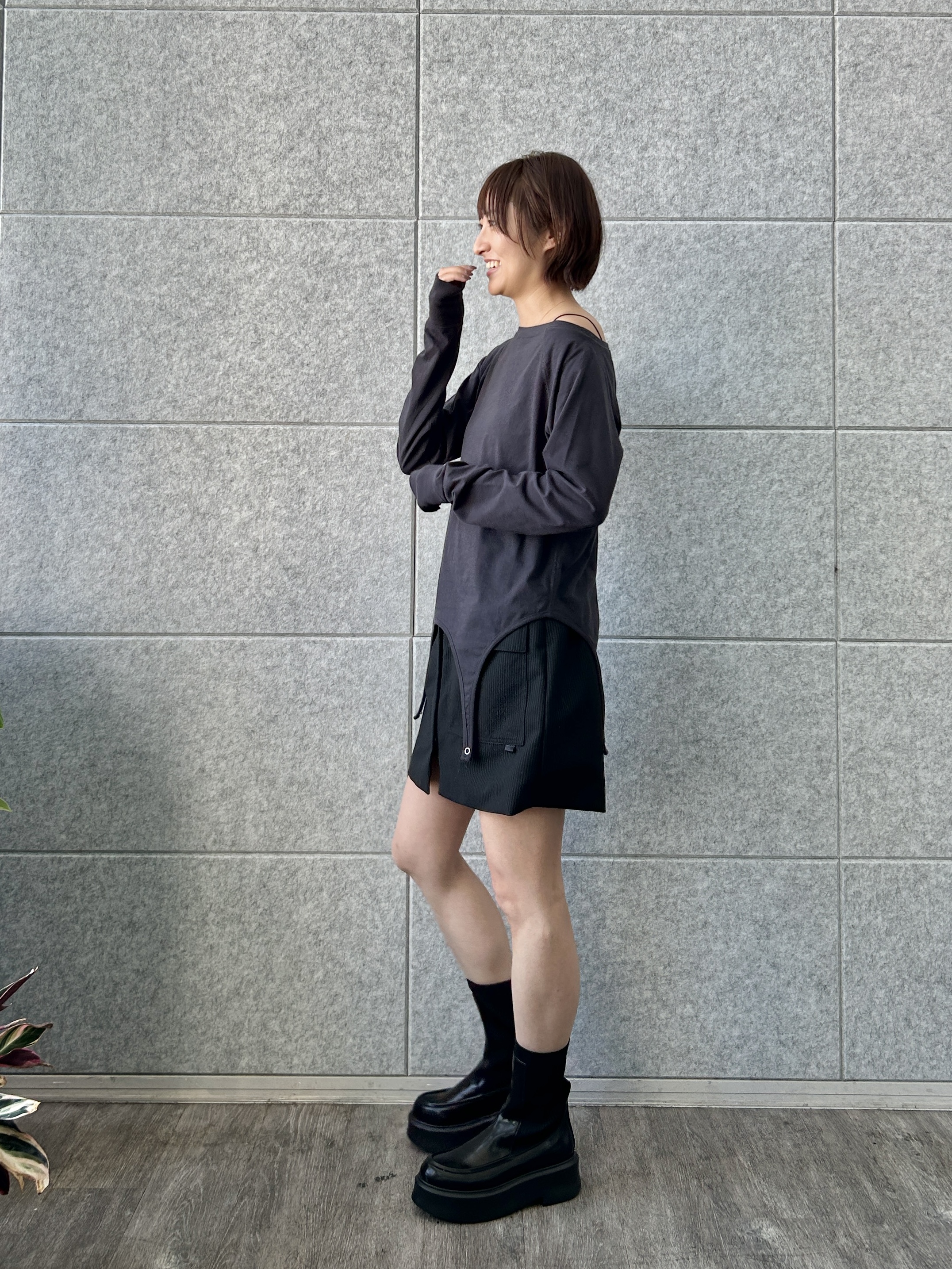 harunaさんの「CODE A｜stripe mini skirt」を使ったコーディネート
