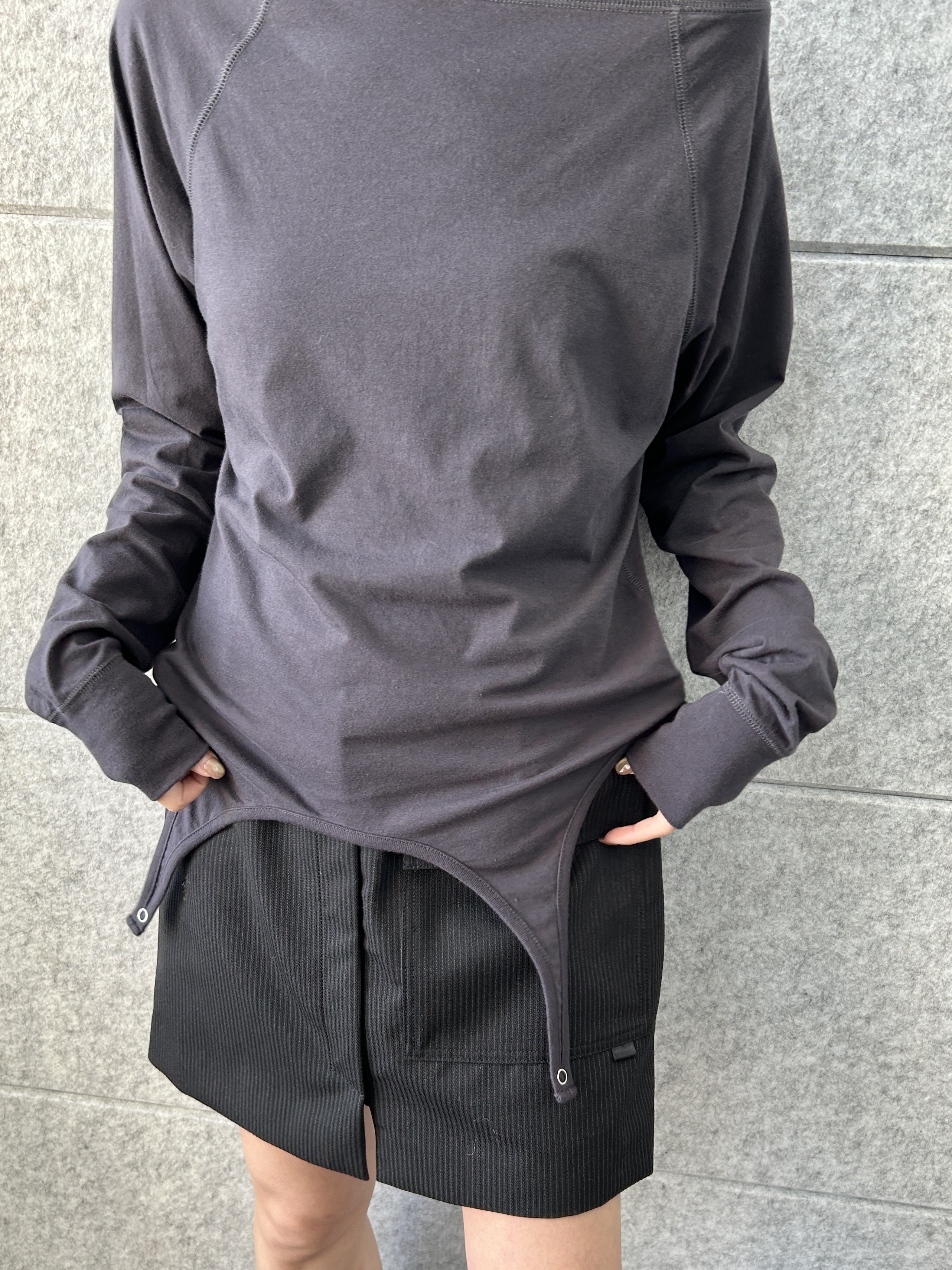 harunaさんの「CODE A｜stripe mini skirt」を使ったコーディネート