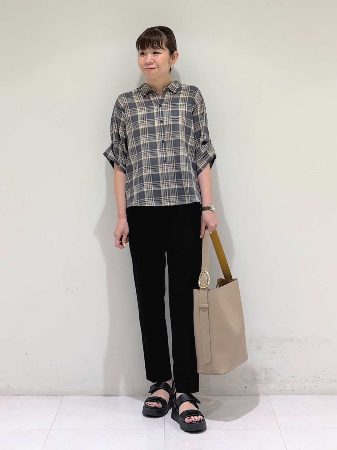 tsuyuさんの「INDIVI｜【接触冷感/UVケア/着る日傘】ダブルジャケット」を使ったコーディネート
