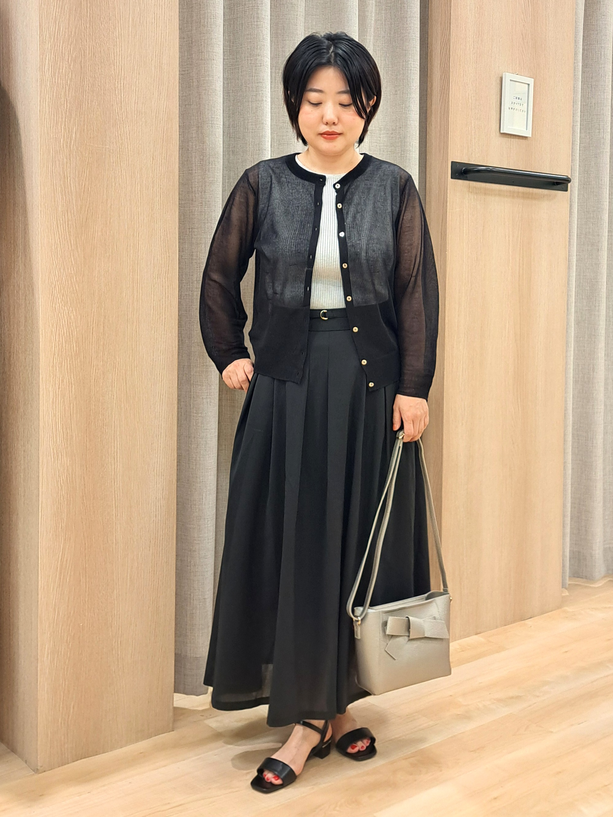 ふるさんの「grove｜高評価！【洗える/名品】大人の透け感、シアーカーディガン」を使ったコーディネート