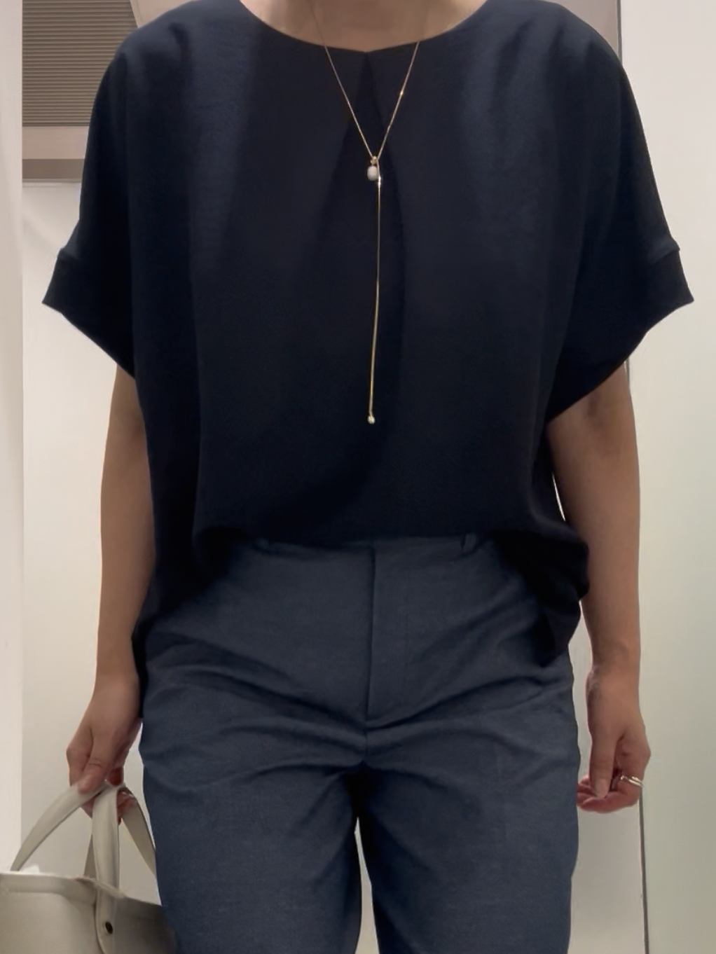 まどかさんの「UNTITLED｜【セットアップ可/UVカット/前後2WAY】リラクシーフレンチスリーブブラウス」を使ったコーディネート