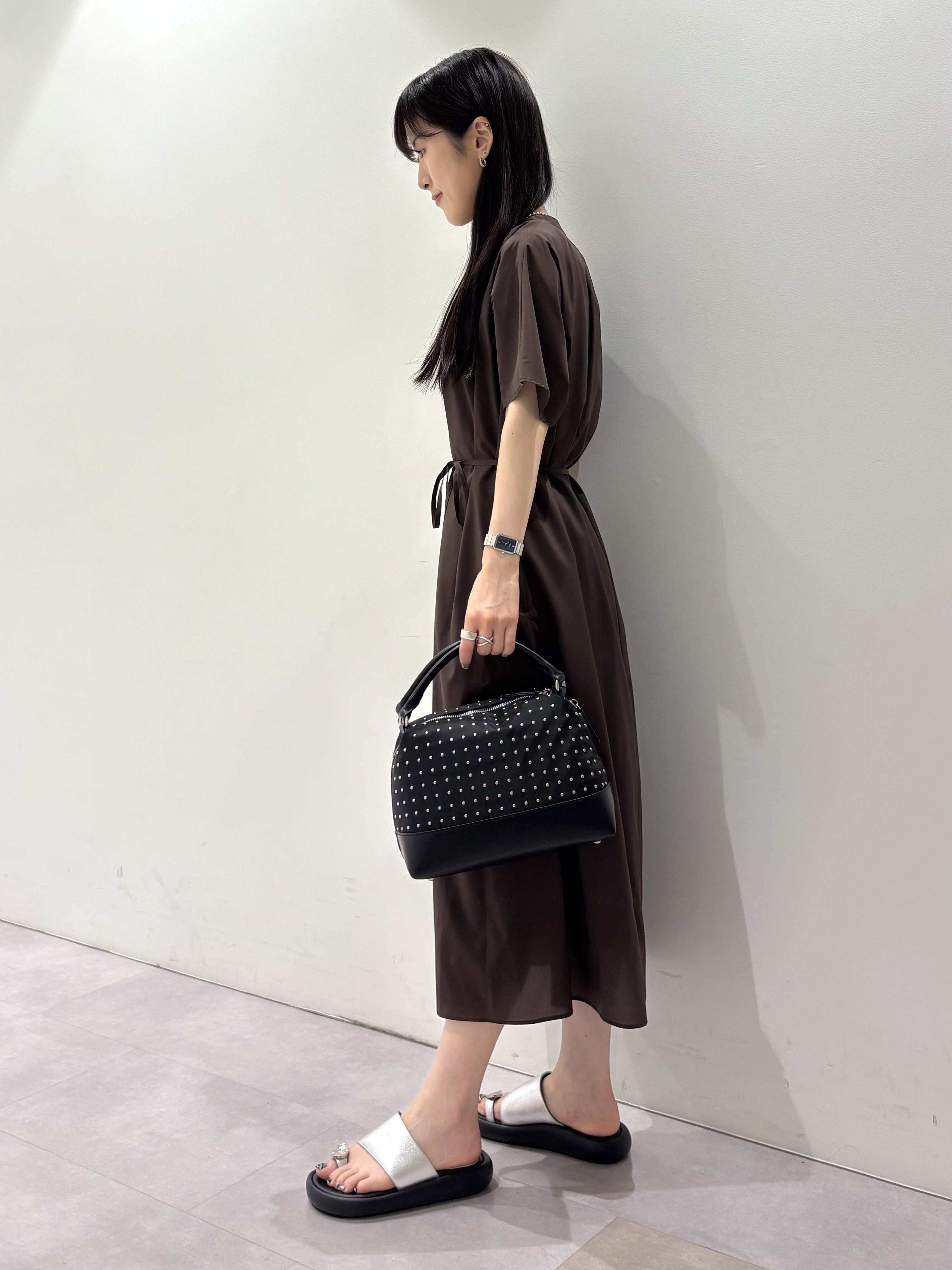 KEIKOさんの「INDIVI｜【シアー／軽羽織】ドルマン袖ニットカーディガン」を使ったコーディネート