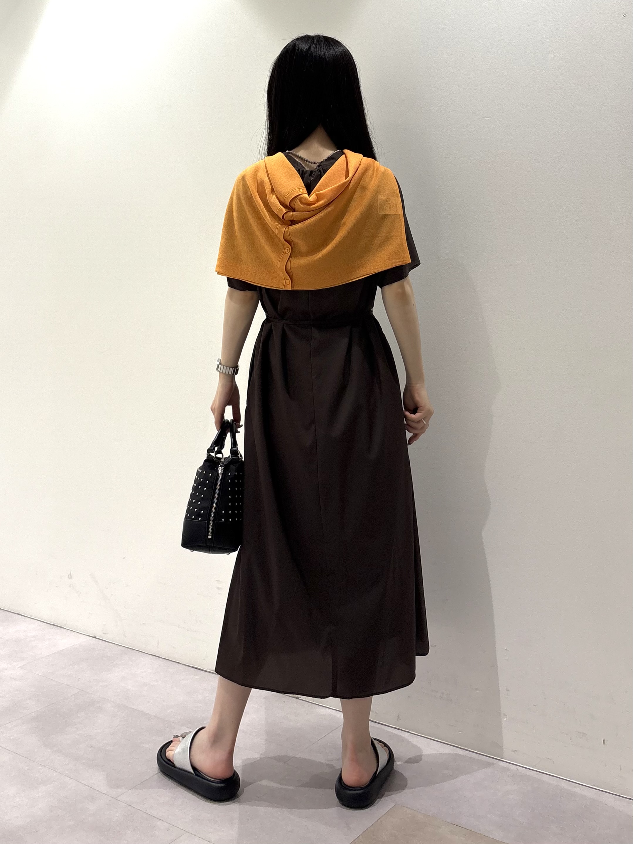 KEIKOさんの「INDIVI｜【シアー／軽羽織】ドルマン袖ニットカーディガン」を使ったコーディネート