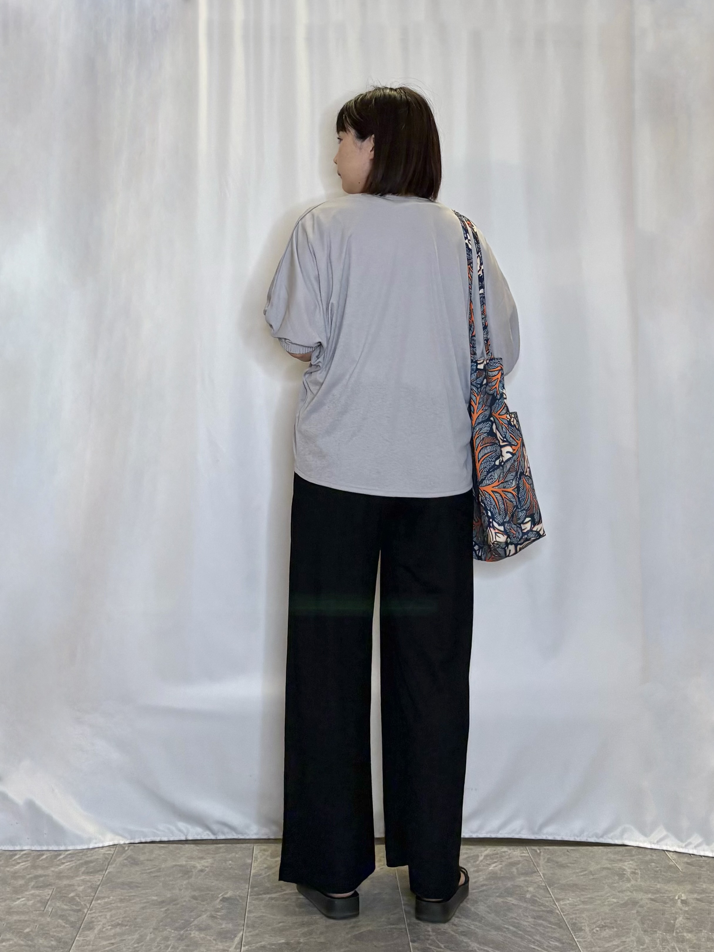 ネリさんの「SHOO･LA･RUE｜【UV/体型カバー】冷房や朝晩の冷え込み対策にも さらとろ5分袖カーディガン」を使ったコーディネート