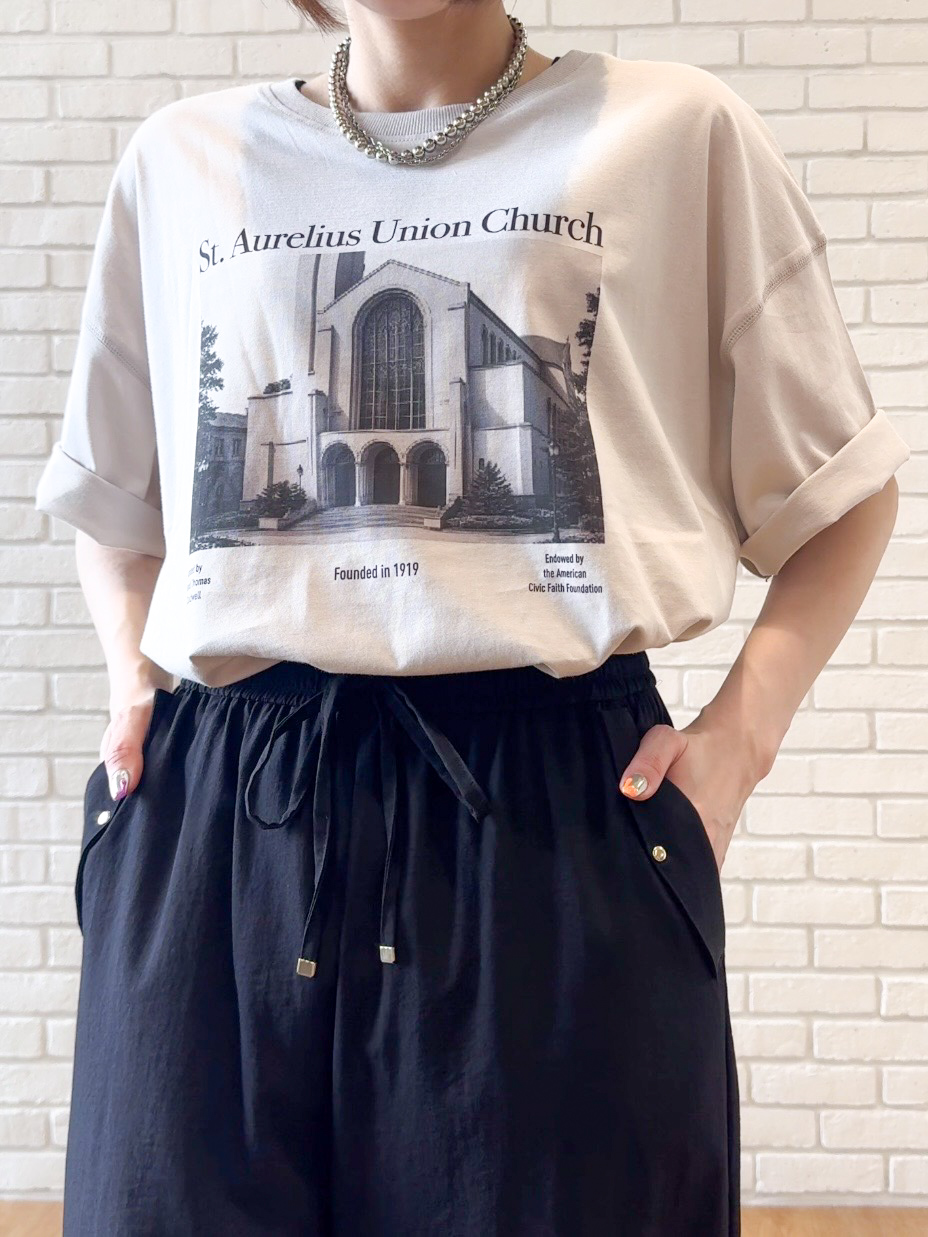 𝐜𝐡𝐢𝐤𝐚さんの「SHOO･LA･RUE｜【体型カバー】ゆるっとBIGアソートTシャツ」を使ったコーディネート
