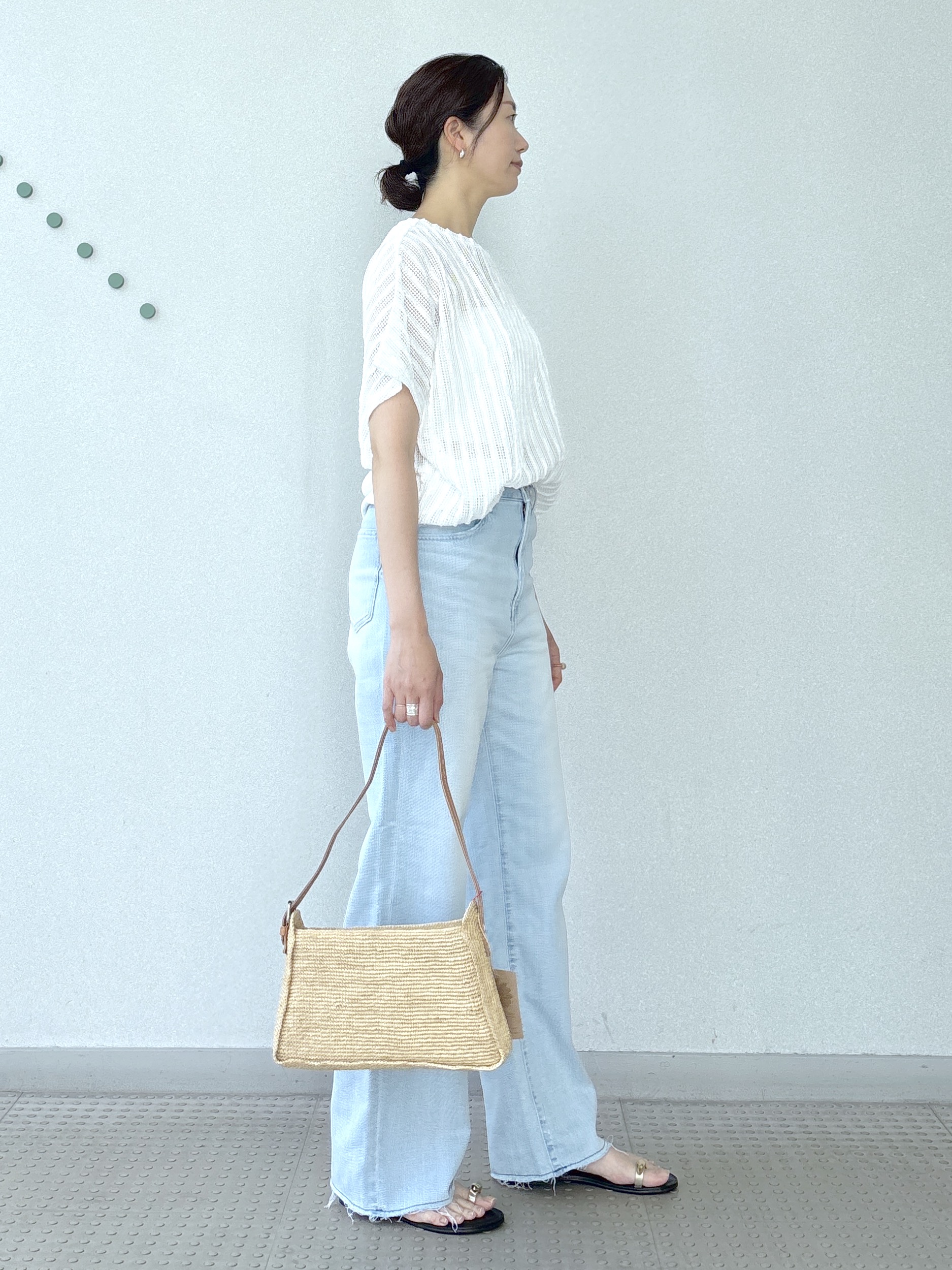 saitoさんの「DRESSTERIOR｜【体型カバー/日除け】ドルマンスリーブ シアーメッシュプルオーバー」を使ったコーディネート