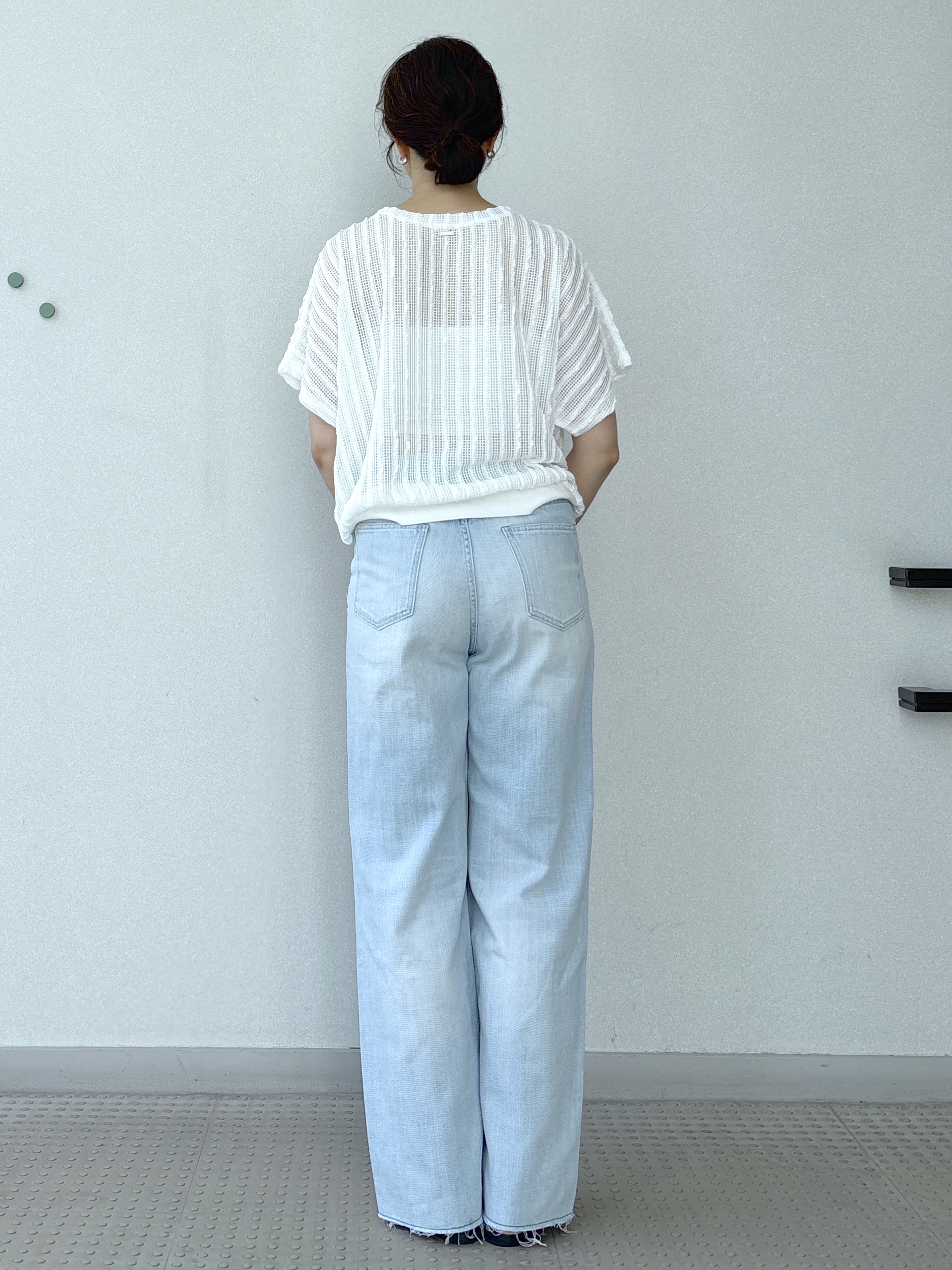 saitoさんの「DRESSTERIOR｜【体型カバー/日除け】ドルマンスリーブ シアーメッシュプルオーバー」を使ったコーディネート