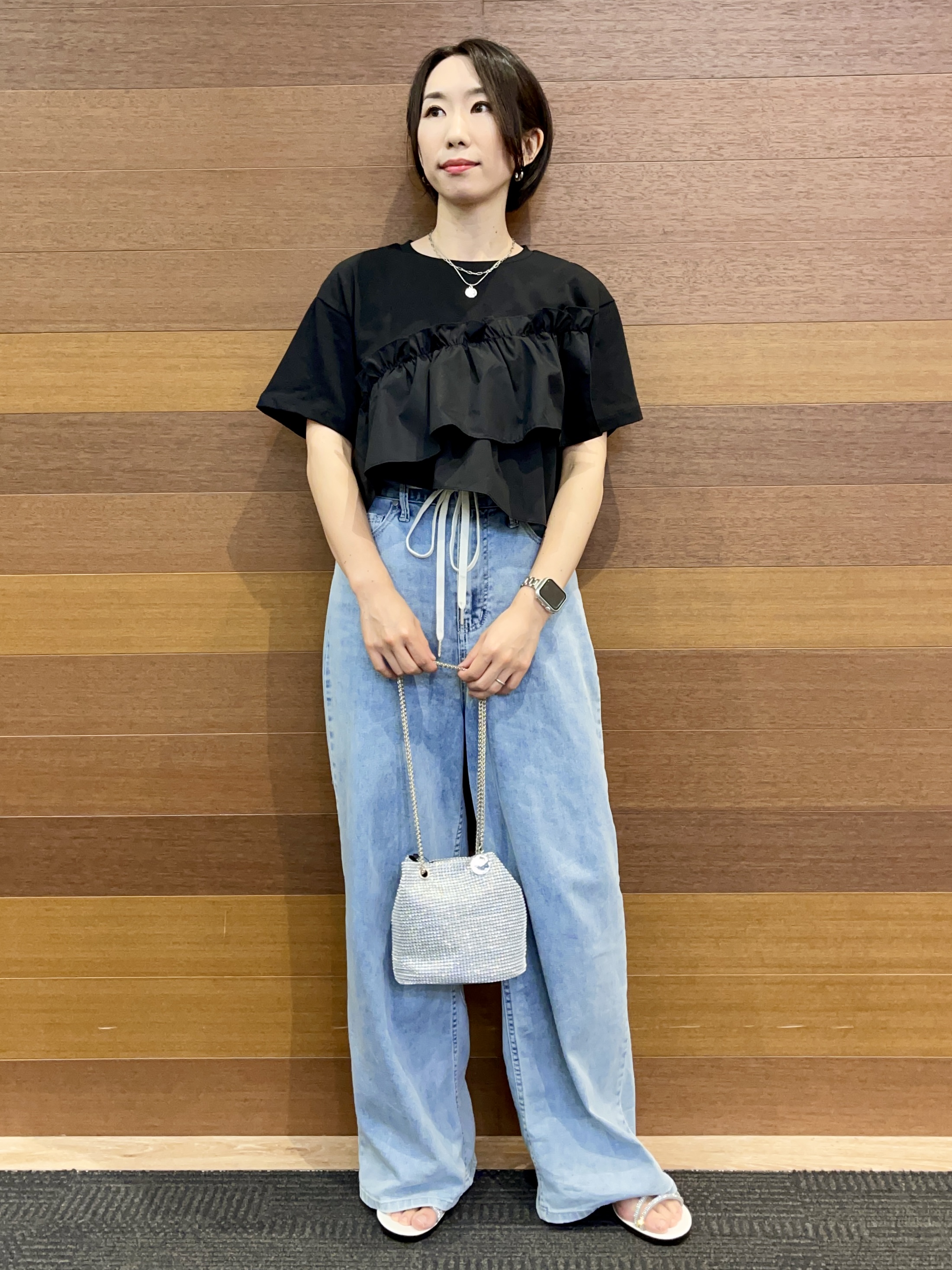 umiさんの「OPAQUE.CLIP｜【接触冷感】アシメフリルドッキングカットソー《洗濯機OK》」を使ったコーディネート
