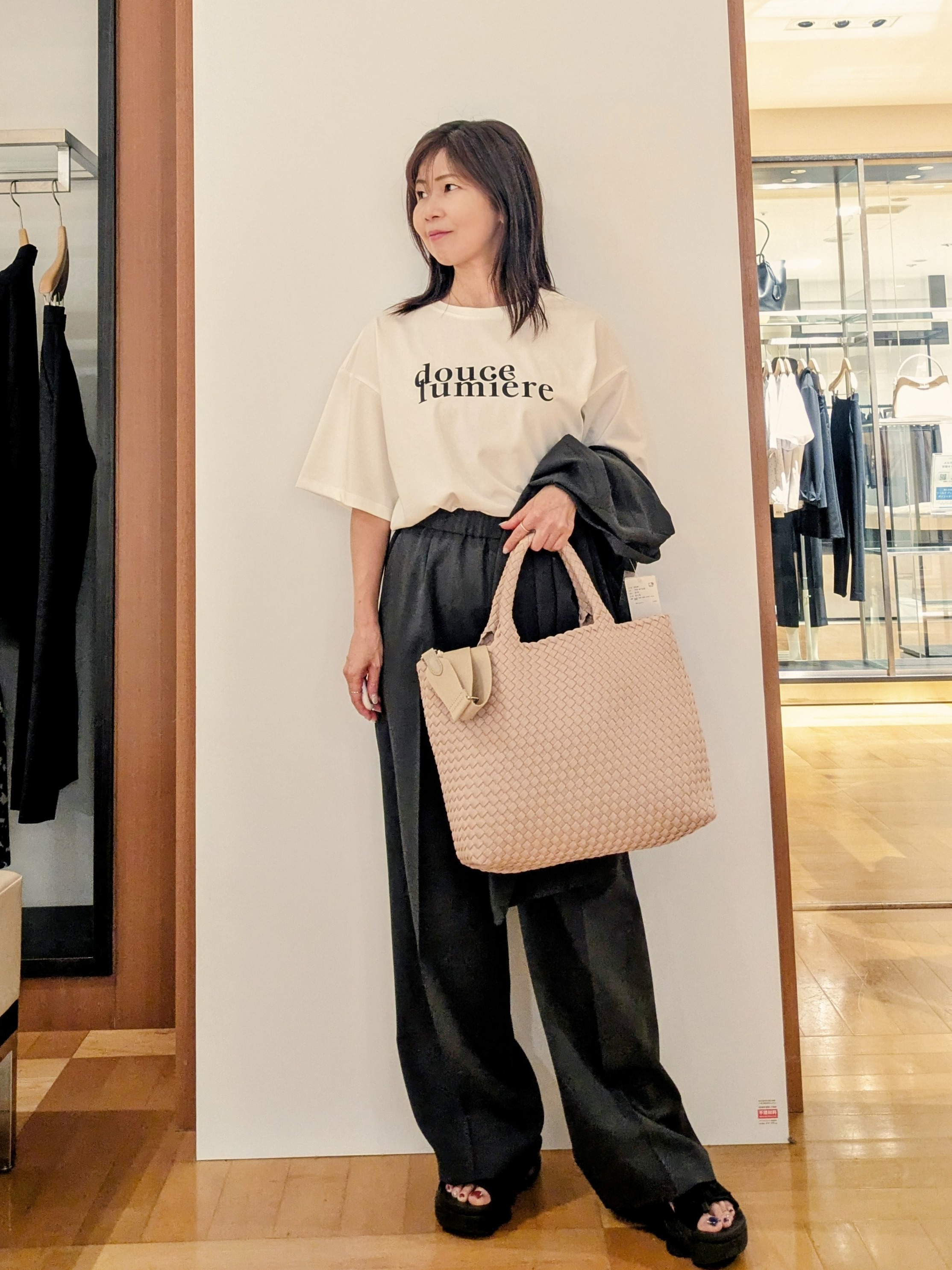 laverさんの「UNTITLED｜【秋の通勤羽織/セットアップ可/UVカット】エアリークール半袖ジャケット」を使ったコーディネート