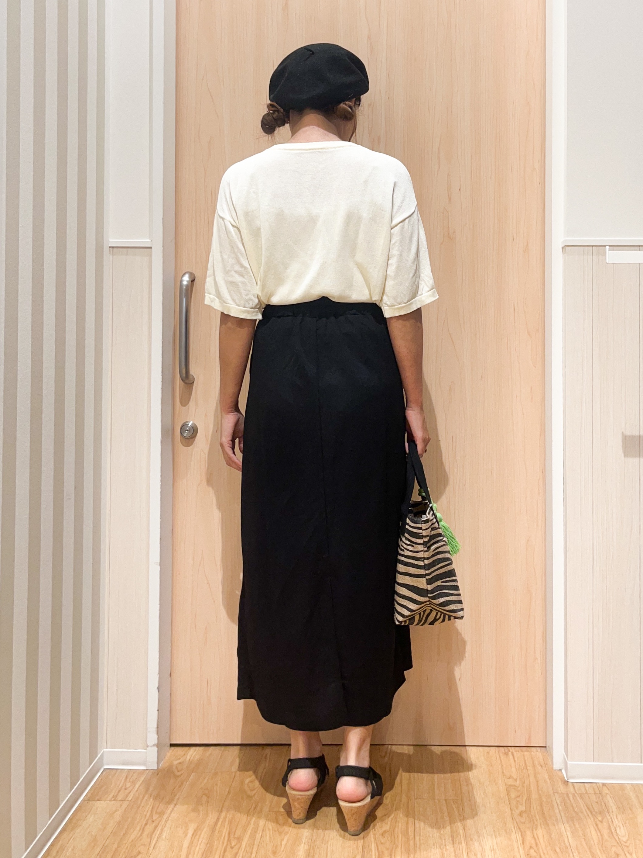 natsumiさんの「SHOO･LA･RUE｜【体型カバー】程よい透け感 デザインアソート 5分袖シアーニット」を使ったコーディネート