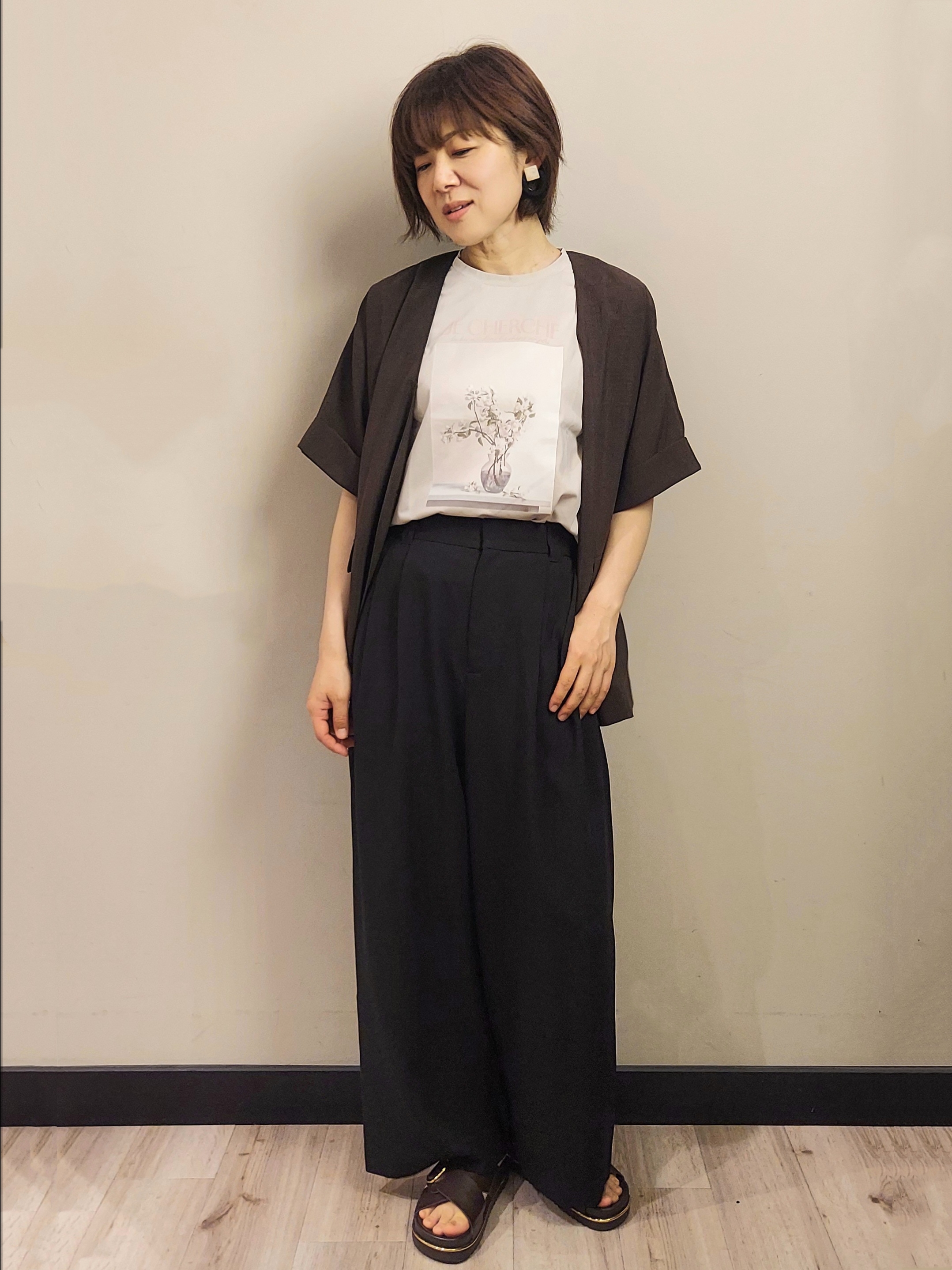 MAKIさんの「index｜【接触冷感／吸水速乾／通気性】リネンライクジャケット《防シワ／洗濯機OK》」を使ったコーディネート