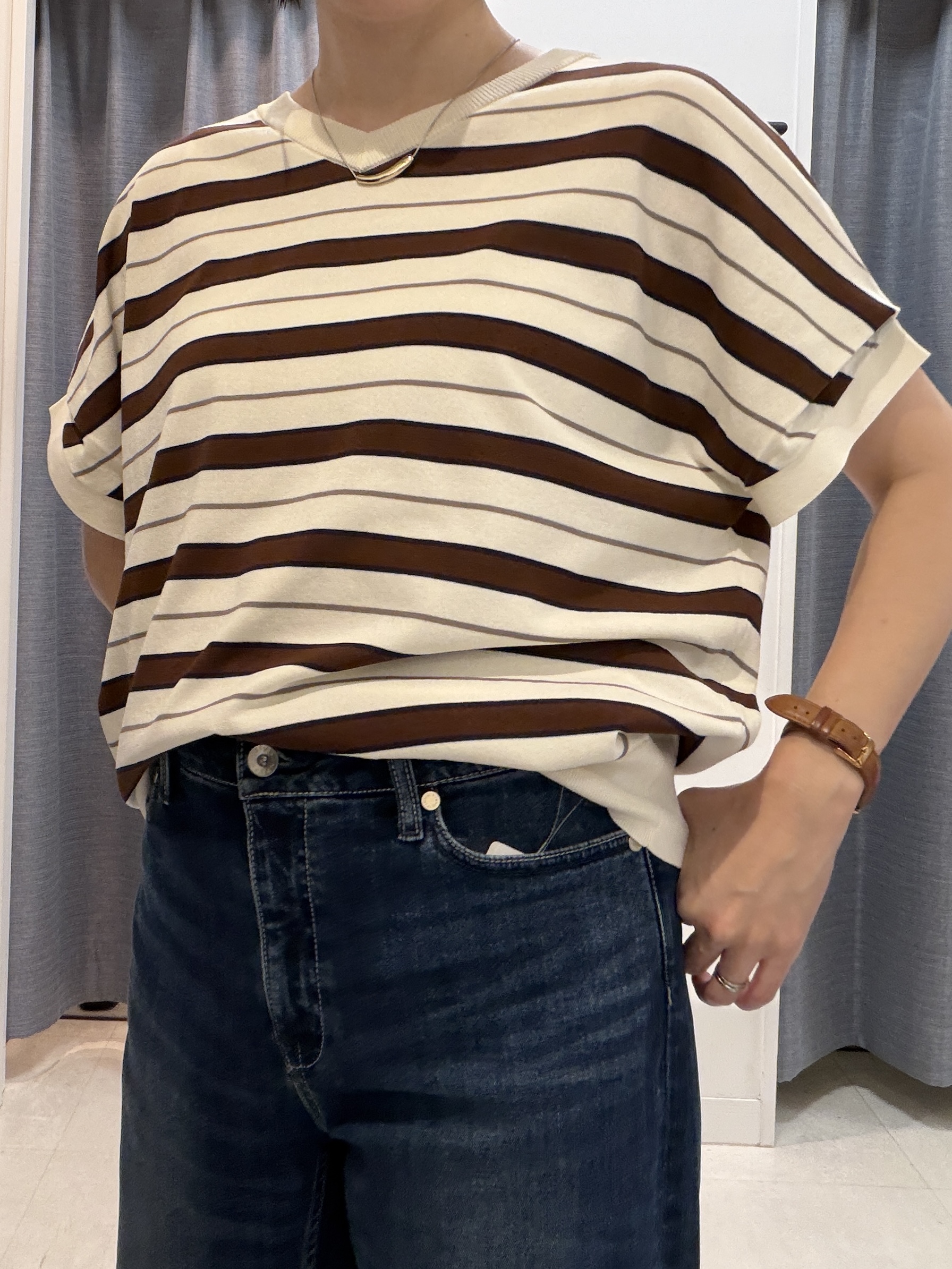 shihoさんの「INDIVI｜【肌に張りつきにくい/前後2WAY】ドライタッチコットンプルオーバー」を使ったコーディネート