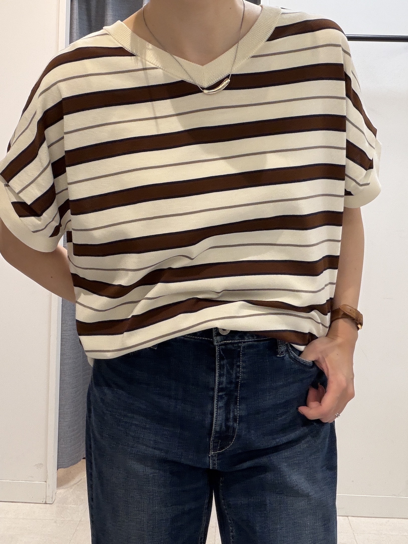 shihoさんの「INDIVI｜【肌に張りつきにくい/前後2WAY】ドライタッチコットンプルオーバー」を使ったコーディネート