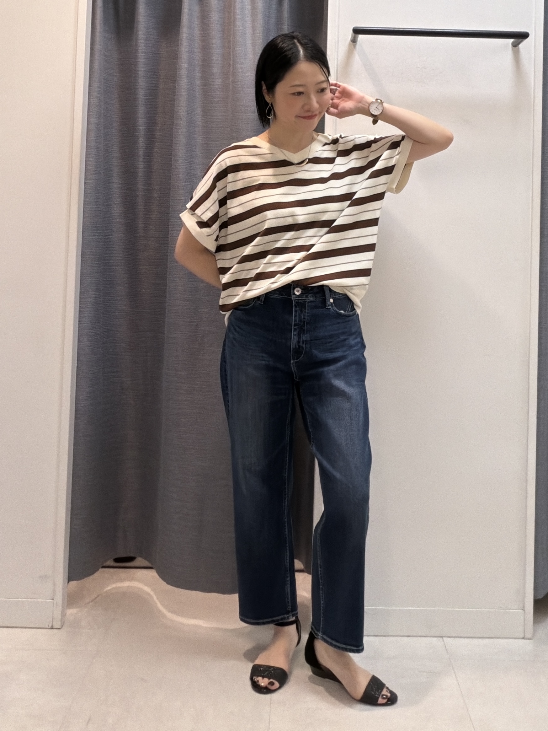shihoさんの「INDIVI｜【肌に張りつきにくい/前後2WAY】ドライタッチコットンプルオーバー」を使ったコーディネート