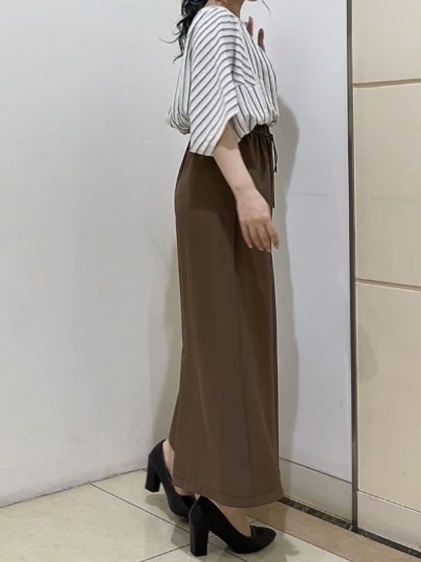watanabeさんの「UNTITLED｜【UVケア／接触冷感】ジョーゼットドルマンブラウス」を使ったコーディネート