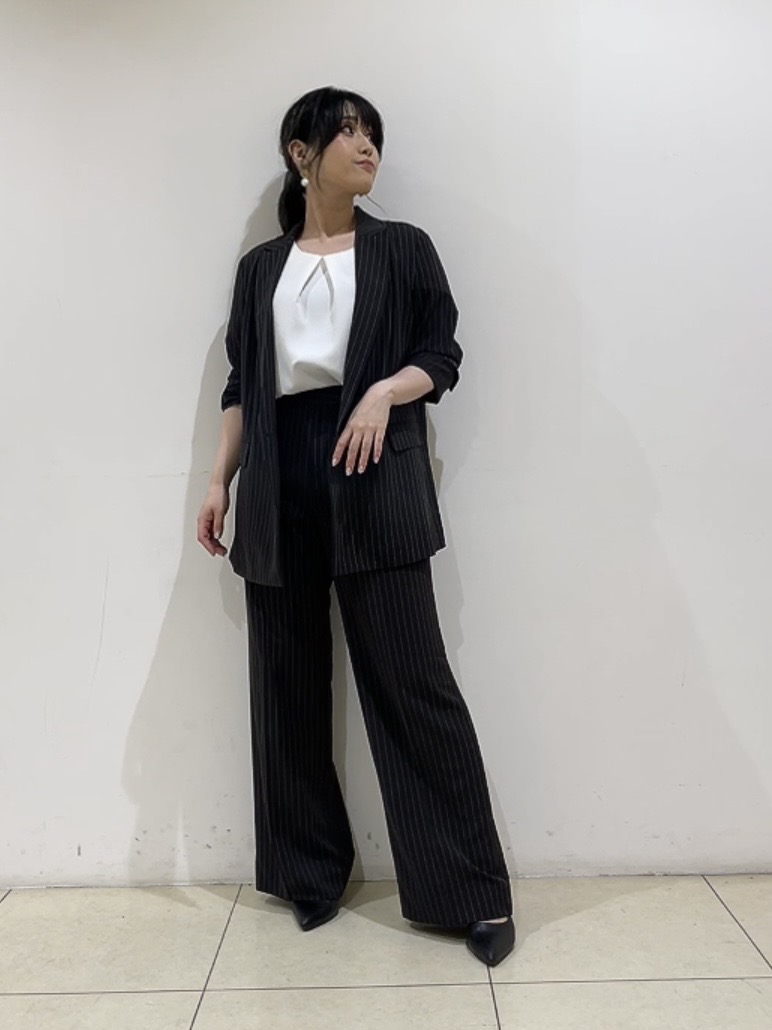watanabeさんの「UNTITLED｜【初秋/UVケア/着る日傘】カラーレスジャケット」を使ったコーディネート