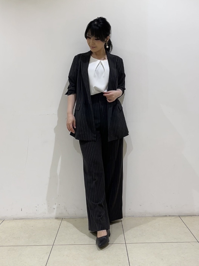 watanabeさんの「UNTITLED｜【初秋/UVケア/着る日傘】カラーレスジャケット」を使ったコーディネート