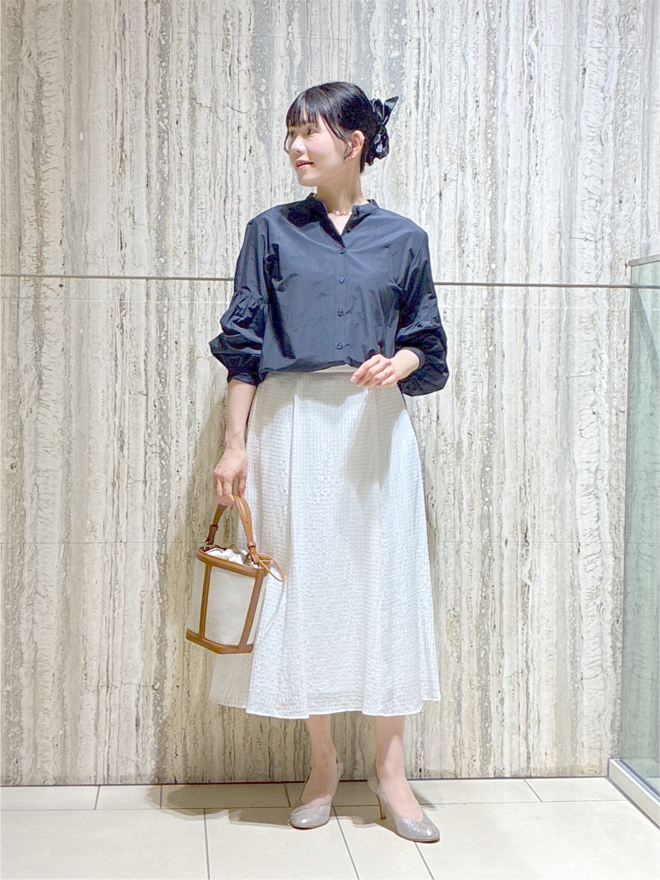  beni_gingerさんの「Reflect｜【レイヤードにおすすめ◎】バンドカラーボリュームスリーブシャツ」を使ったコーディネート