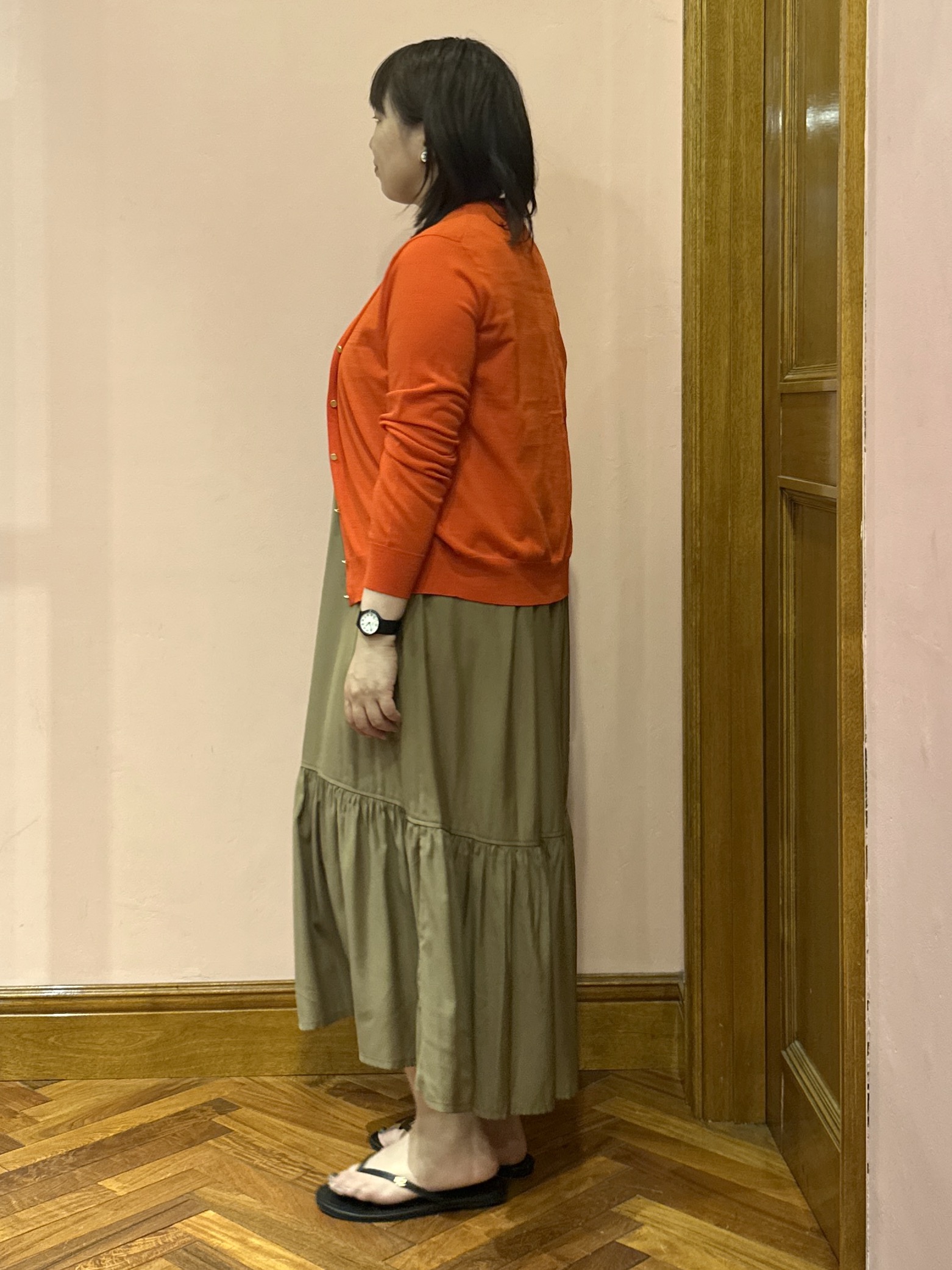 komatsuさんの「DRESSTERIOR｜【ウォッシャブル】コットンシルク カーディガン」を使ったコーディネート
