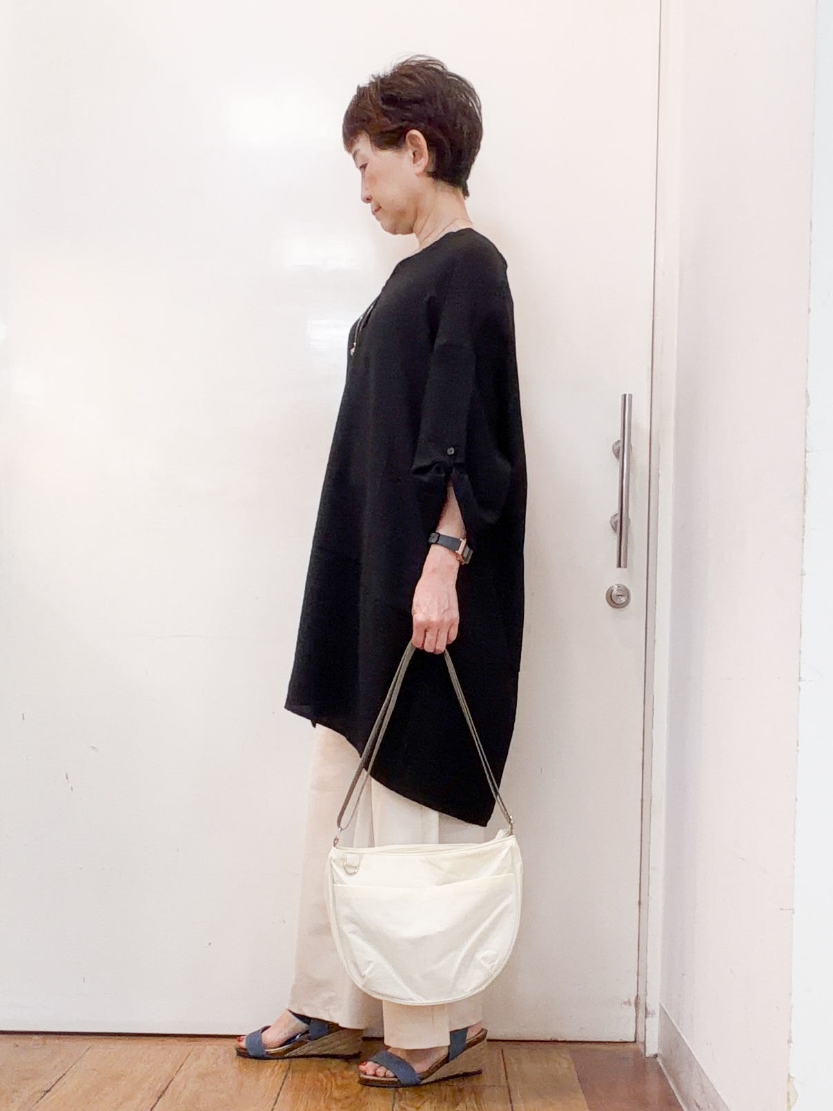 みぃさんの「SHOO･LA･RUE｜【S-LL/洗濯後しわになりにくい】ゆるっと体型カバー 7分袖コクーンチュニック」を使ったコーディネート