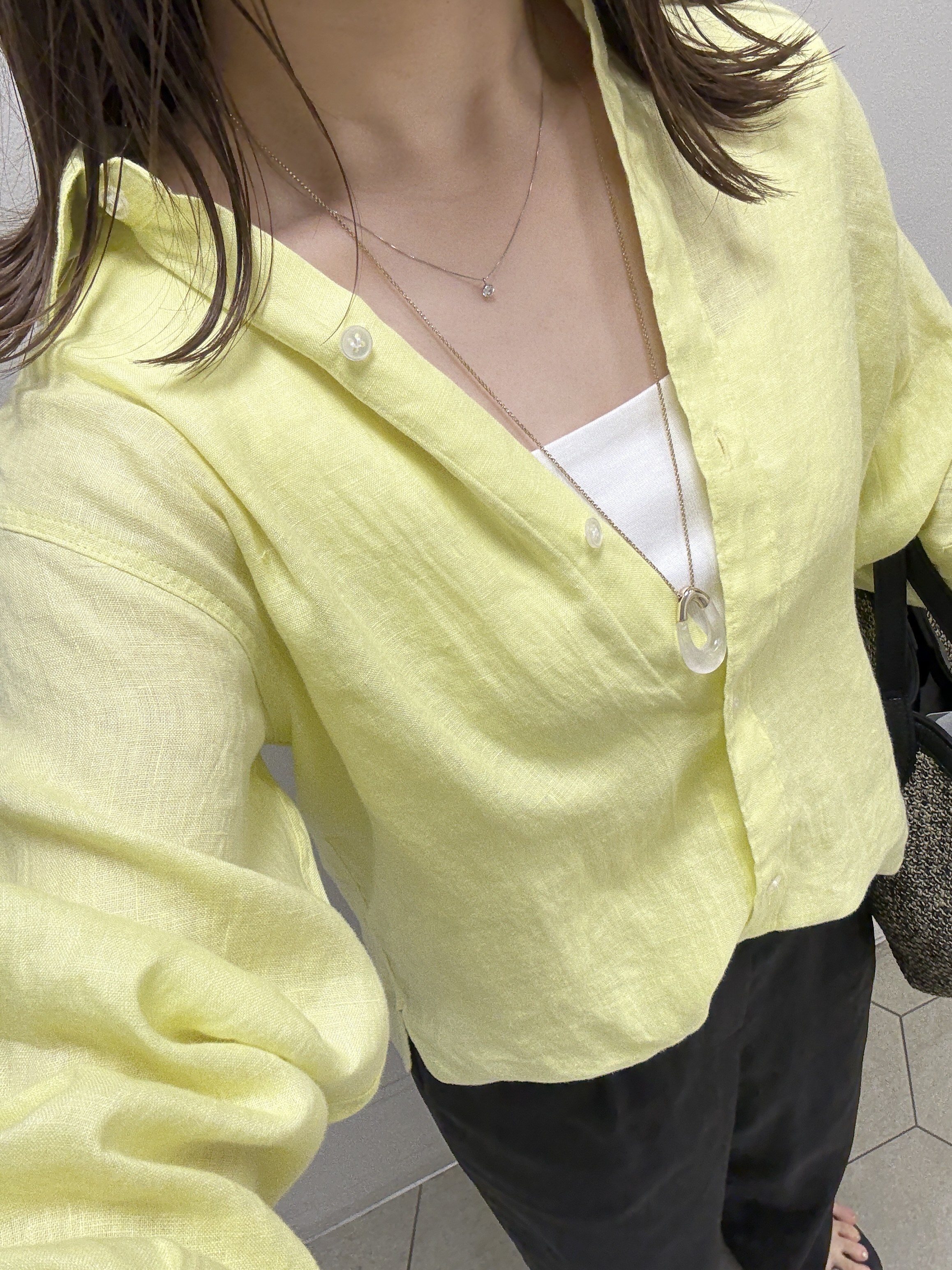 kahoさんの「INDIVI｜【接触冷感／2WAY】カシュクールリネンシャツ」を使ったコーディネート