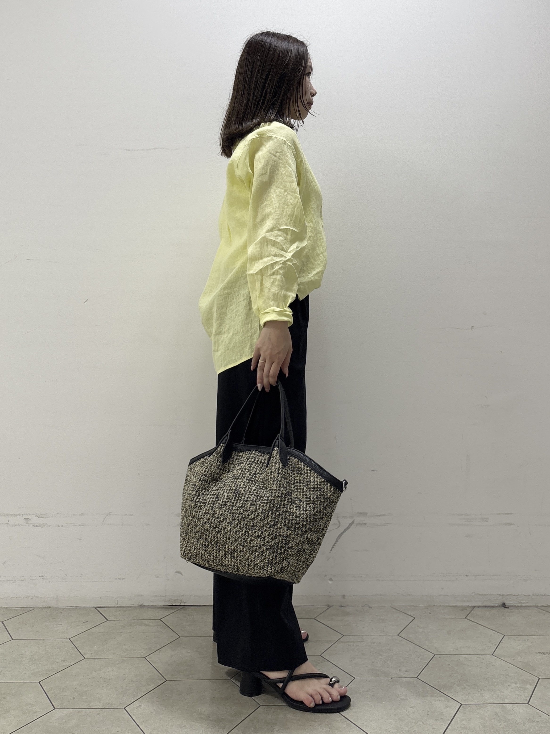 kahoさんの「INDIVI｜【接触冷感／2WAY】カシュクールリネンシャツ」を使ったコーディネート