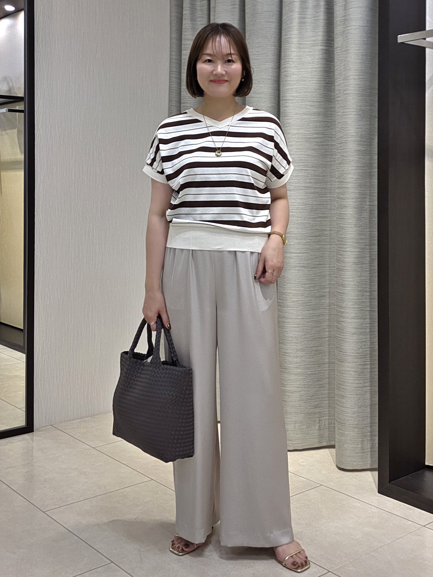 naokoさんの「UNTITLED｜【肌に張りつきにくい/前後2WAY】ドライタッチコットンプルオーバー」を使ったコーディネート