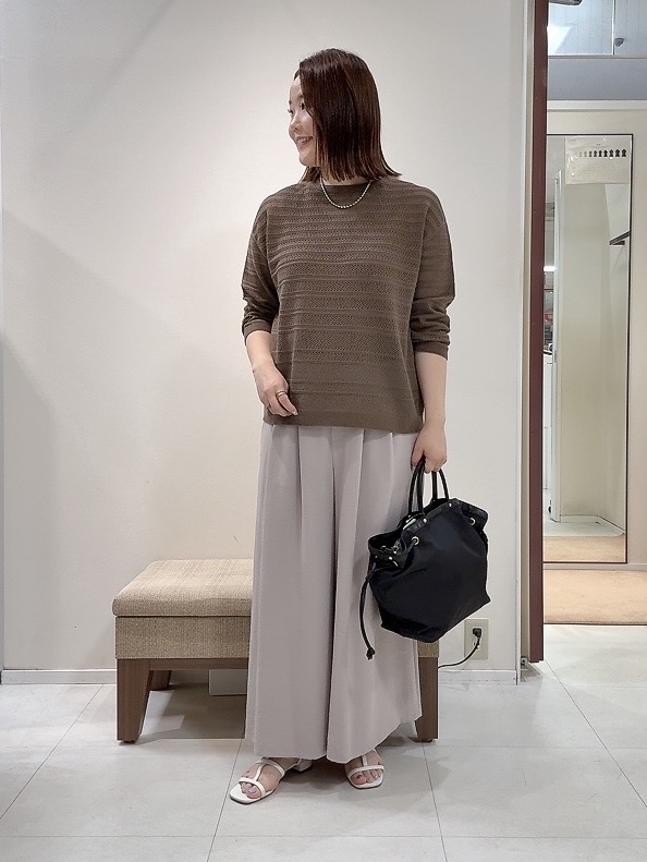 YUIさんの「UNTITLED｜◆メッシュ柄ボーダーニット」を使ったコーディネート