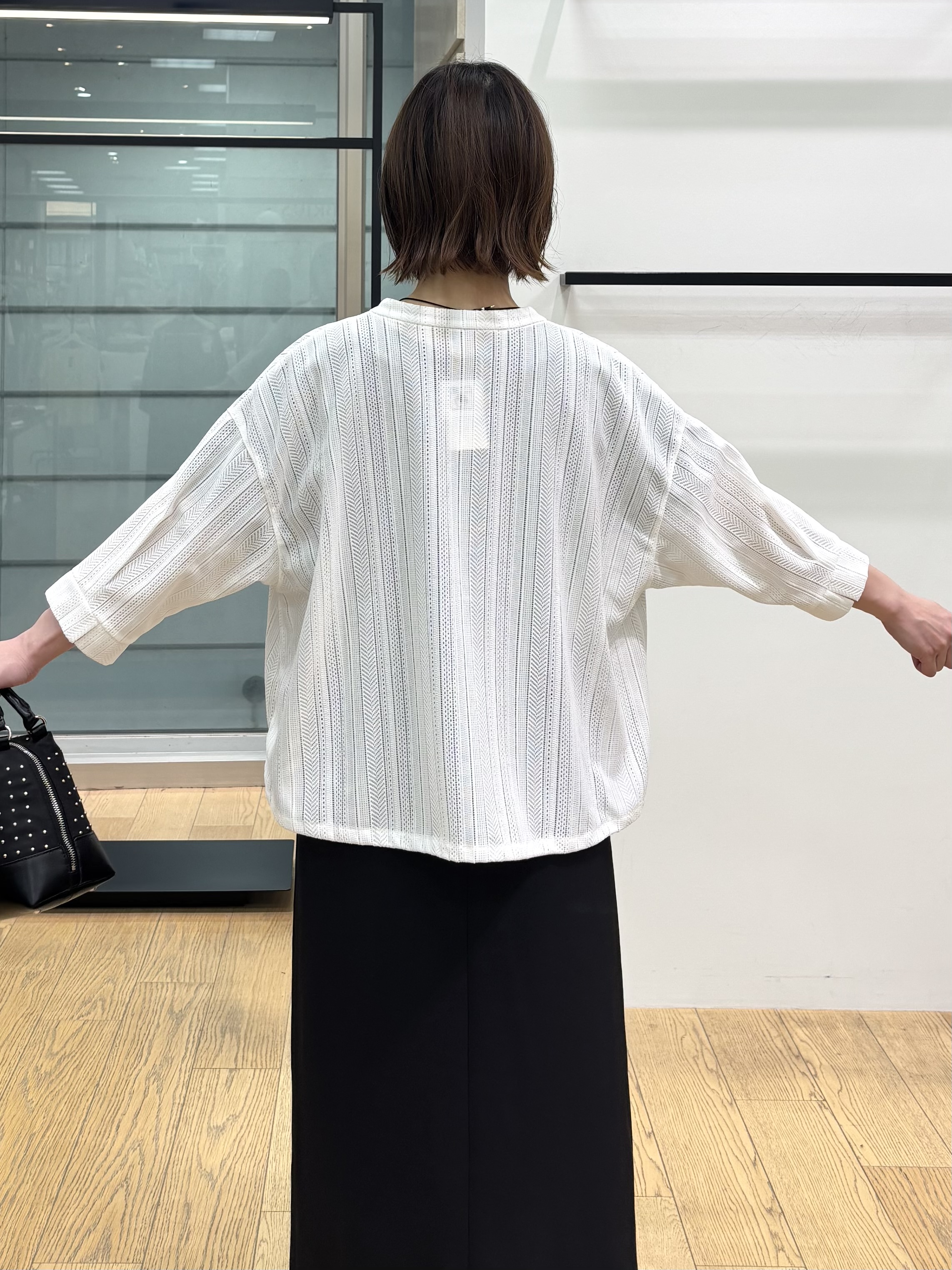 asamiさんの「INDIVI｜【華奢見え】ベルト付きナローワンピース」を使ったコーディネート