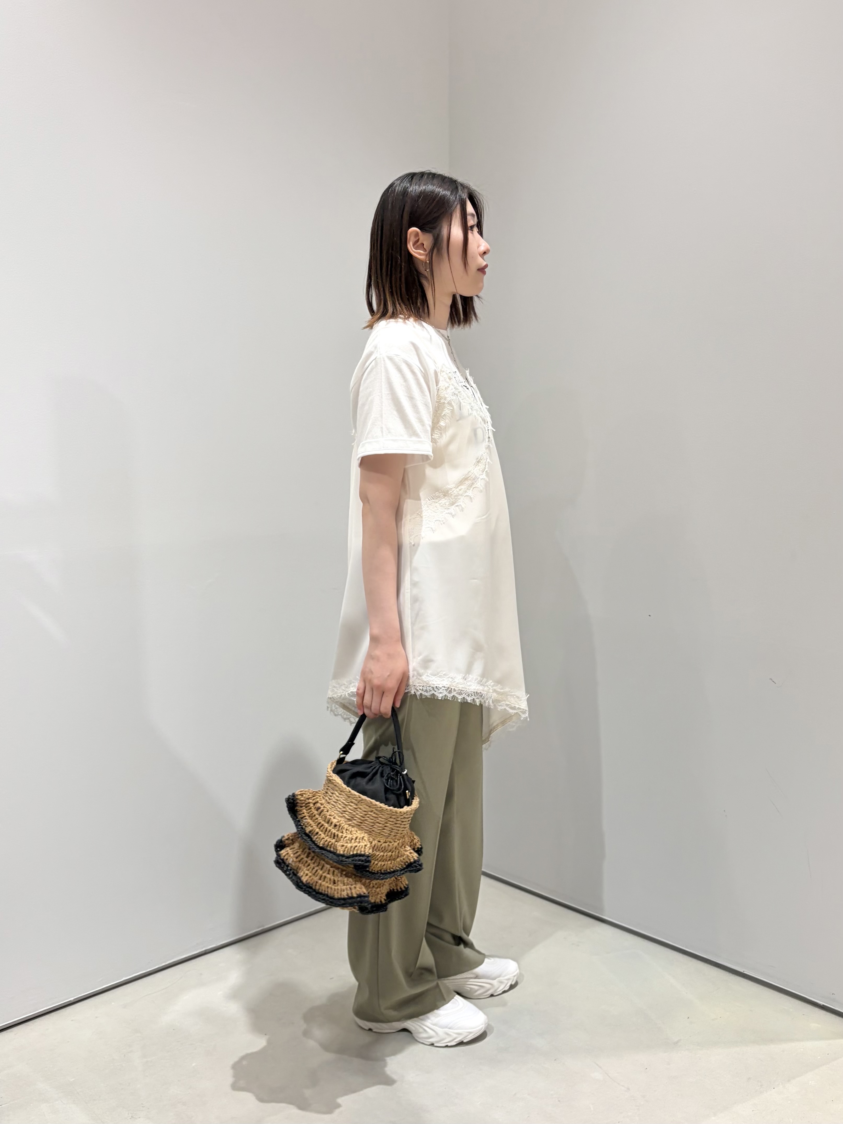 amiさんの「INDIVI｜【GOOD ROCK SPEED】The Devil Wears Prada／Logo Print 」を使ったコーディネート