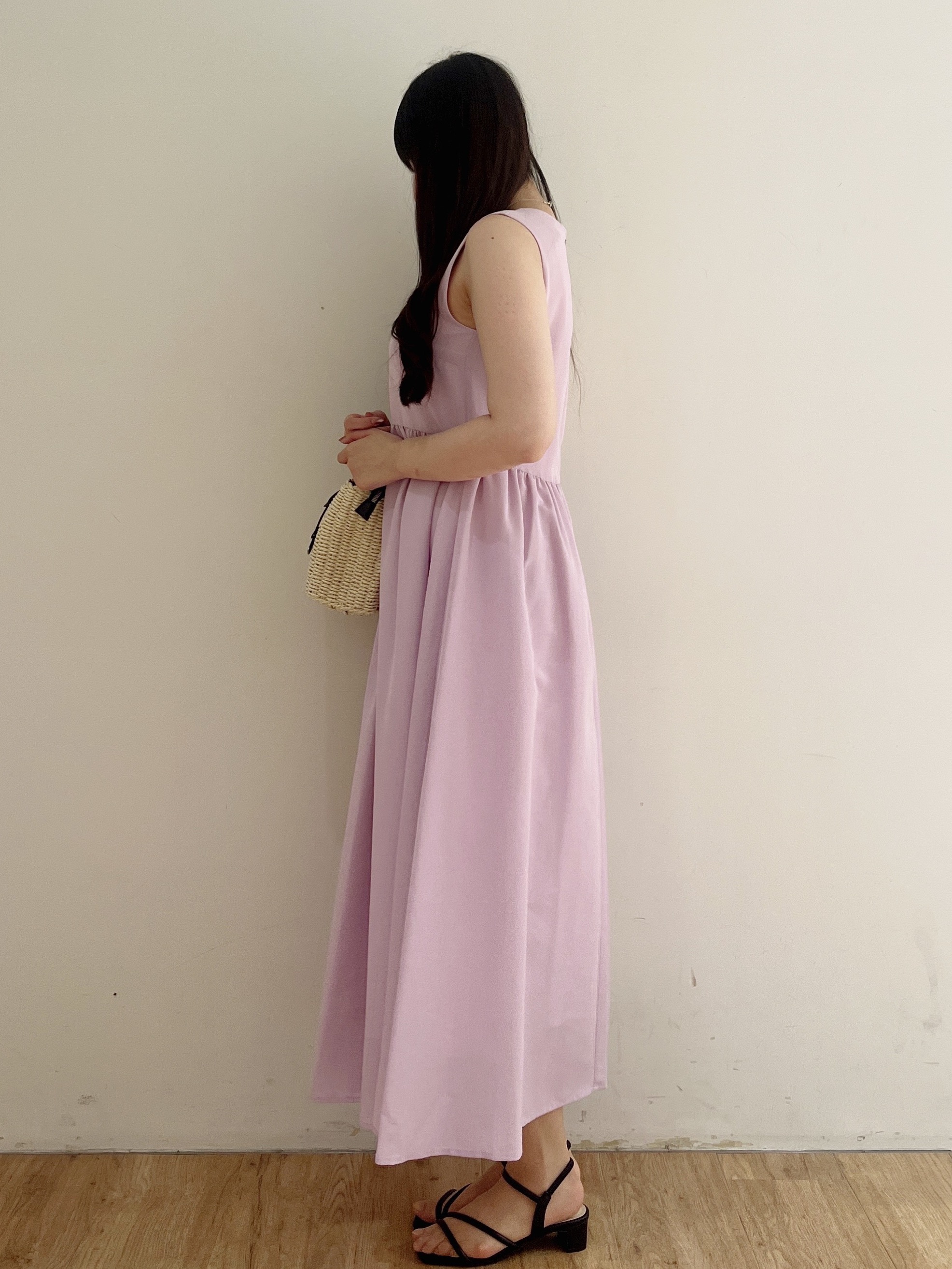 yukikaさんの「OPAQUE.CLIP｜【接触冷感】麻混シアーノースリーブワンピース《洗濯機OK》」を使ったコーディネート