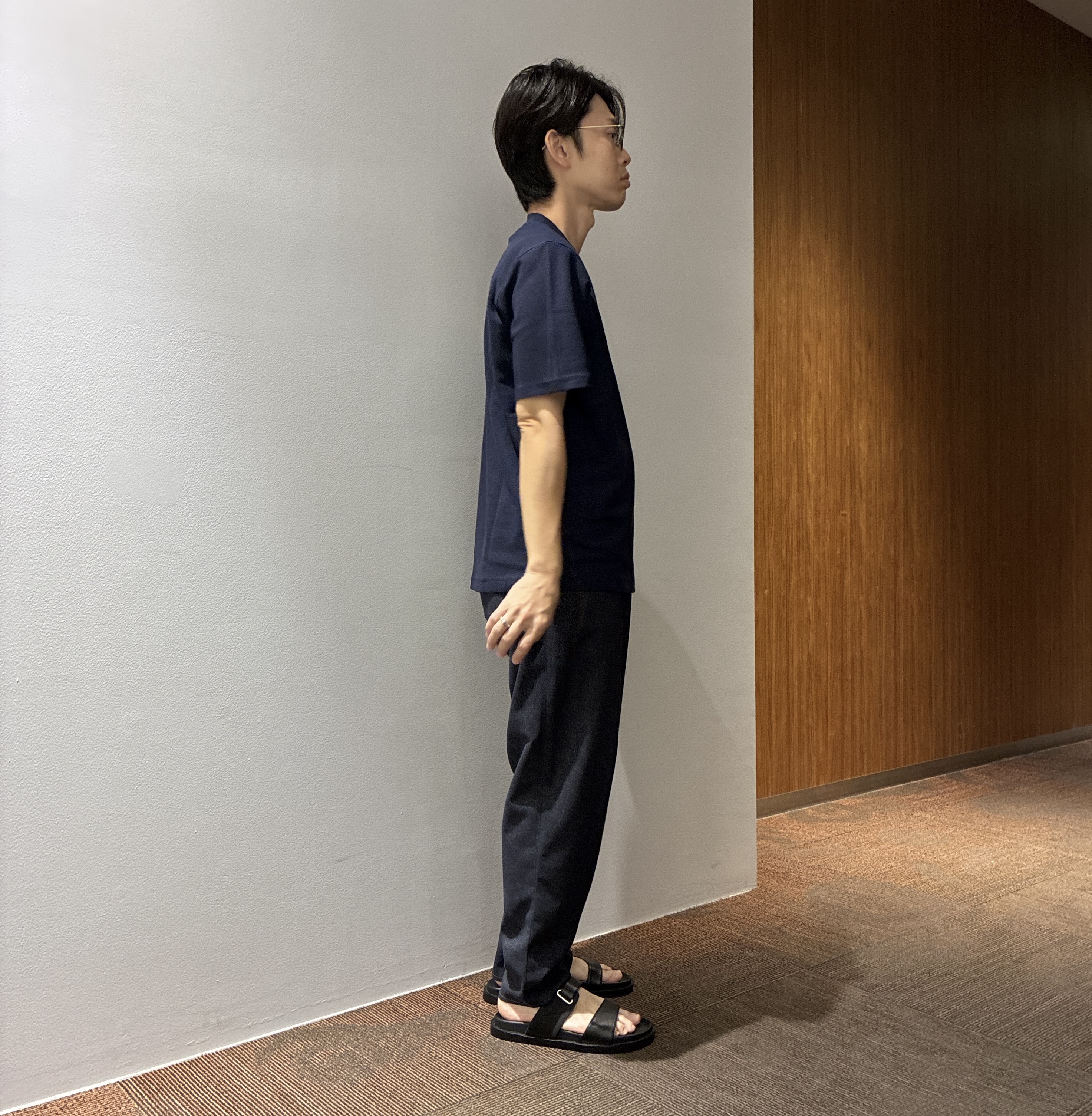 わいずみさんの「TAKEO KIKUCHI｜リップル小花シャツ」を使ったコーディネート