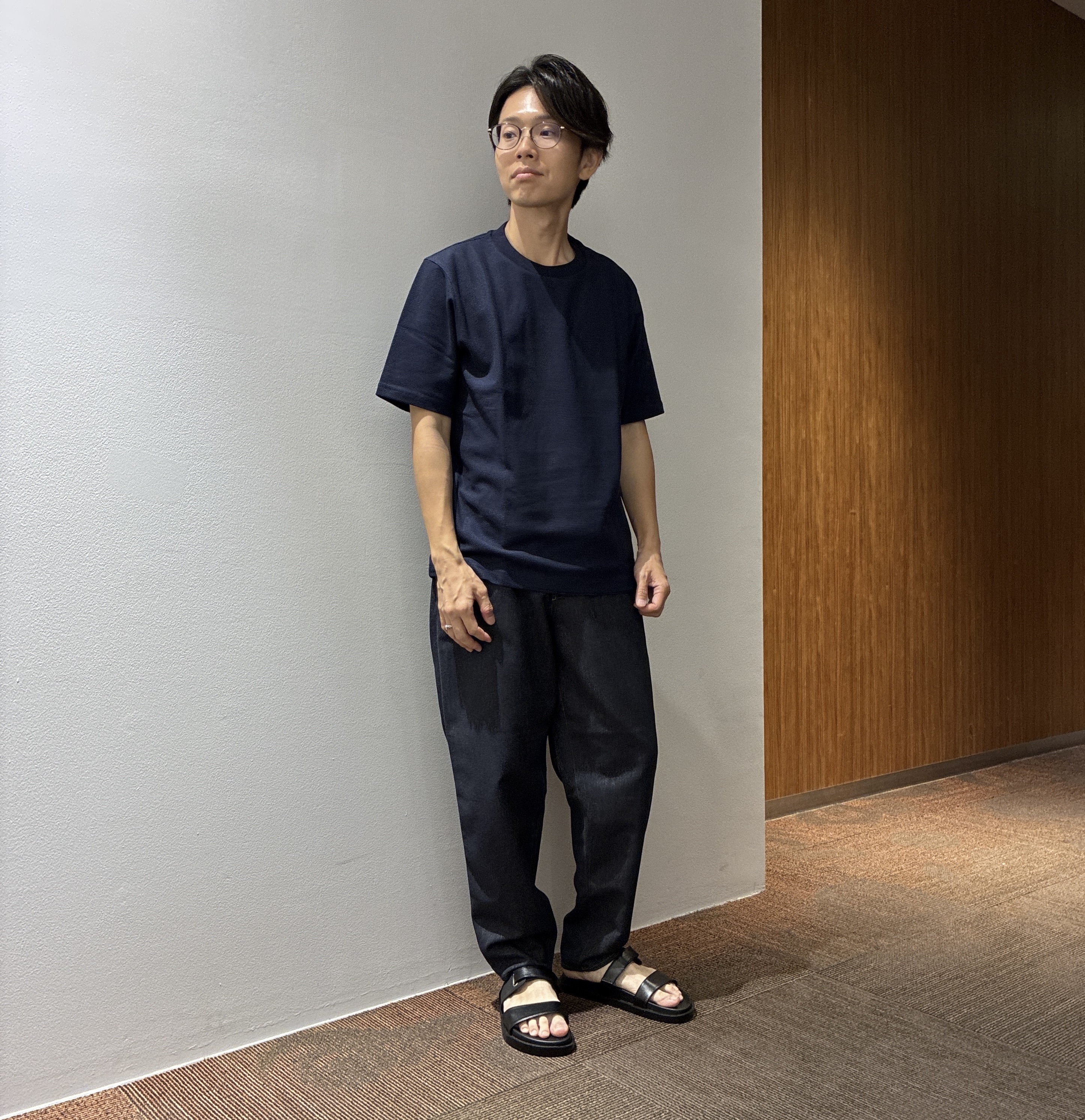わいずみさんの「TAKEO KIKUCHI｜リップル小花シャツ」を使ったコーディネート