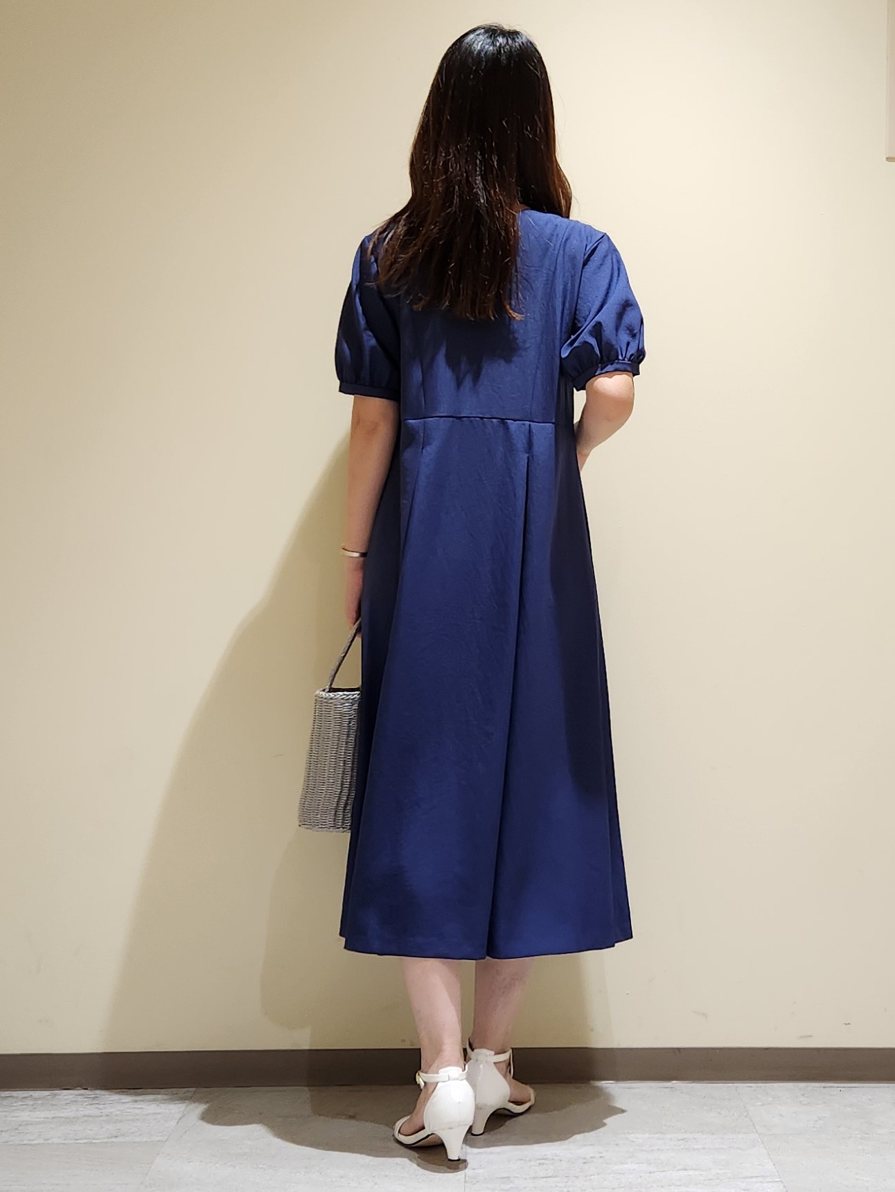 yukaさんの「COUP DE CHANCE｜【手洗い可／日本製】サックワンピース」を使ったコーディネート