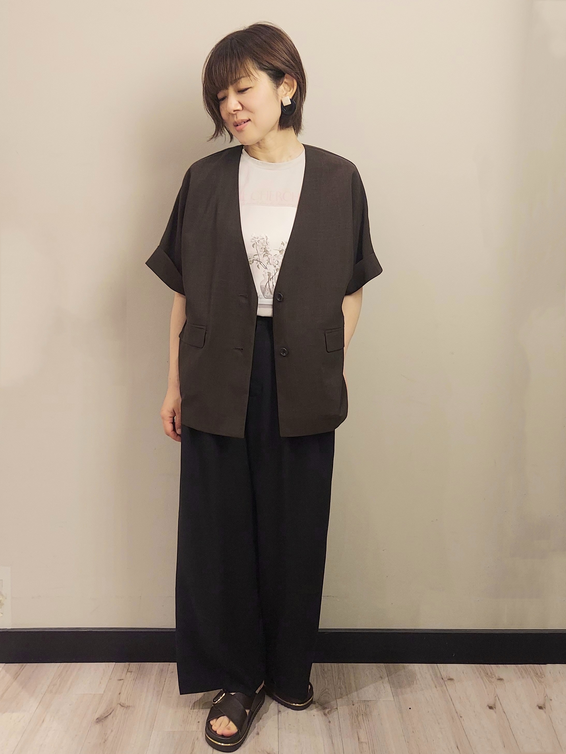 MAKIさんの「index｜【接触冷感／吸水速乾／通気性】リネンライクジャケット《防シワ／洗濯機OK》」を使ったコーディネート