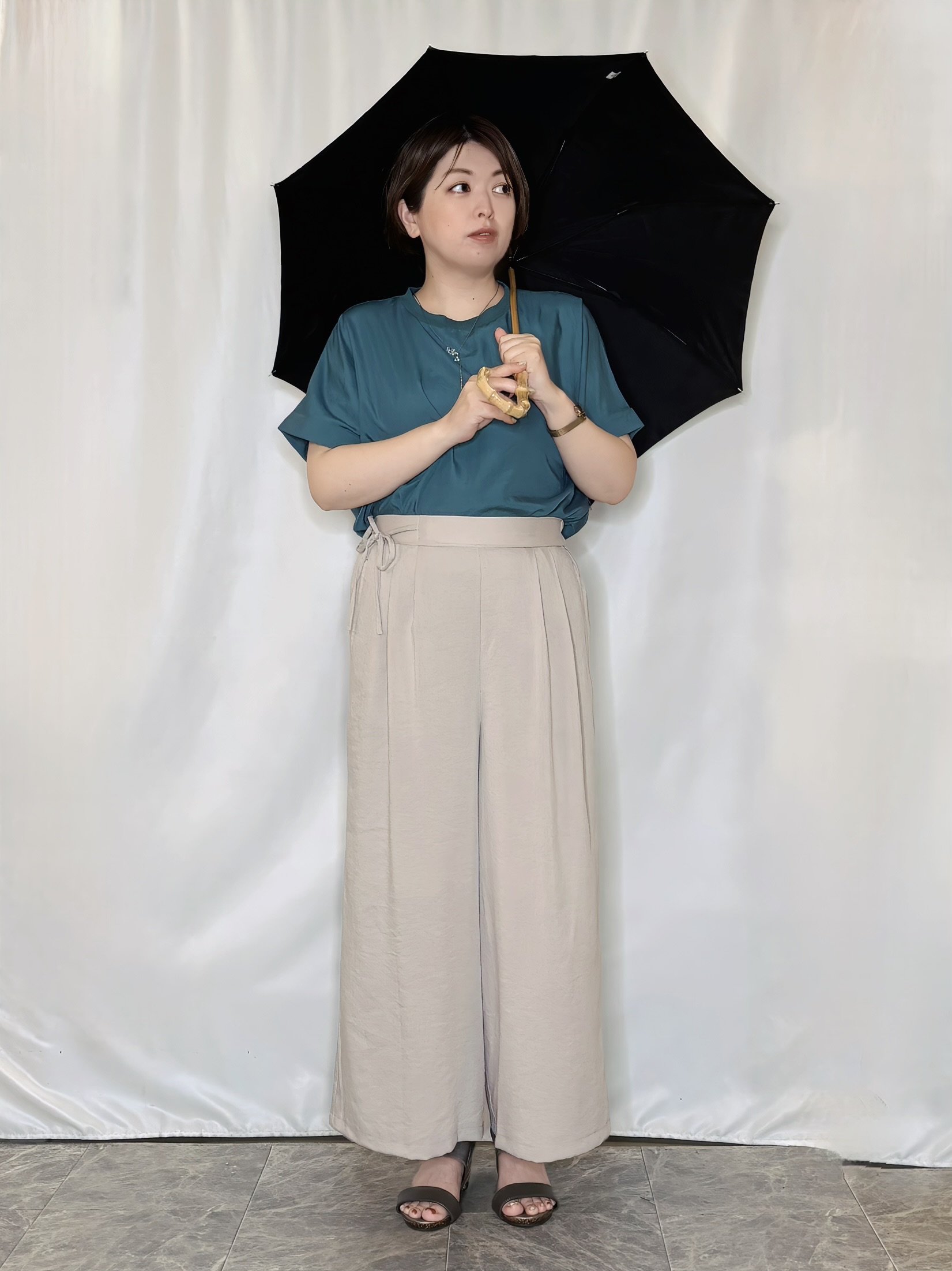 たみさんの「SHOO･LA･RUE｜【着丈選べる/体型カバー】洗濯後しわになりにくい さらっと快適ドルマントップス」を使ったコーディネート