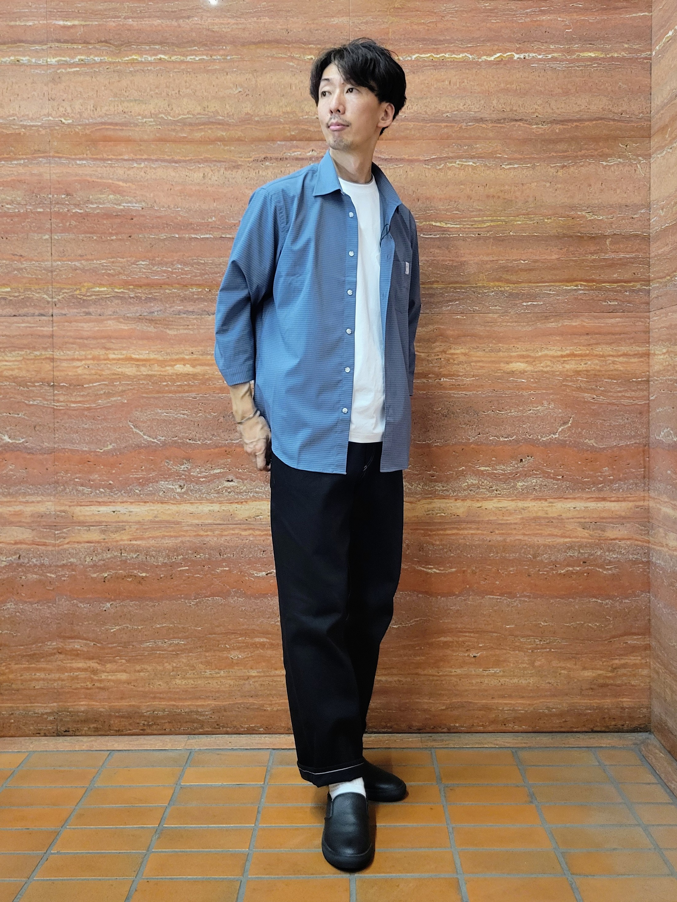 piroyaさんの「TAKEO KIKUCHI｜【日本製】DotAir（R）サッカー7分袖シャツ」を使ったコーディネート