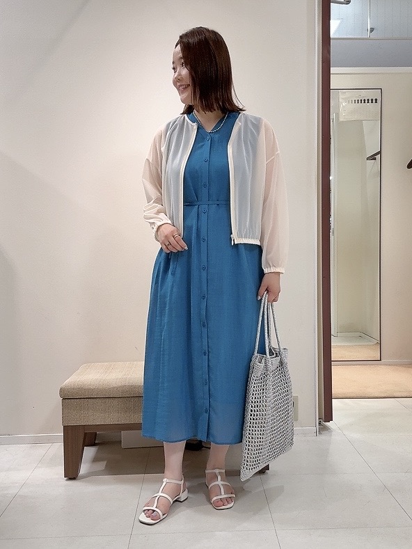 YUIさんの「UNTITLED｜【秋羽織り/ジップ】トリコットシアーブラウス」を使ったコーディネート